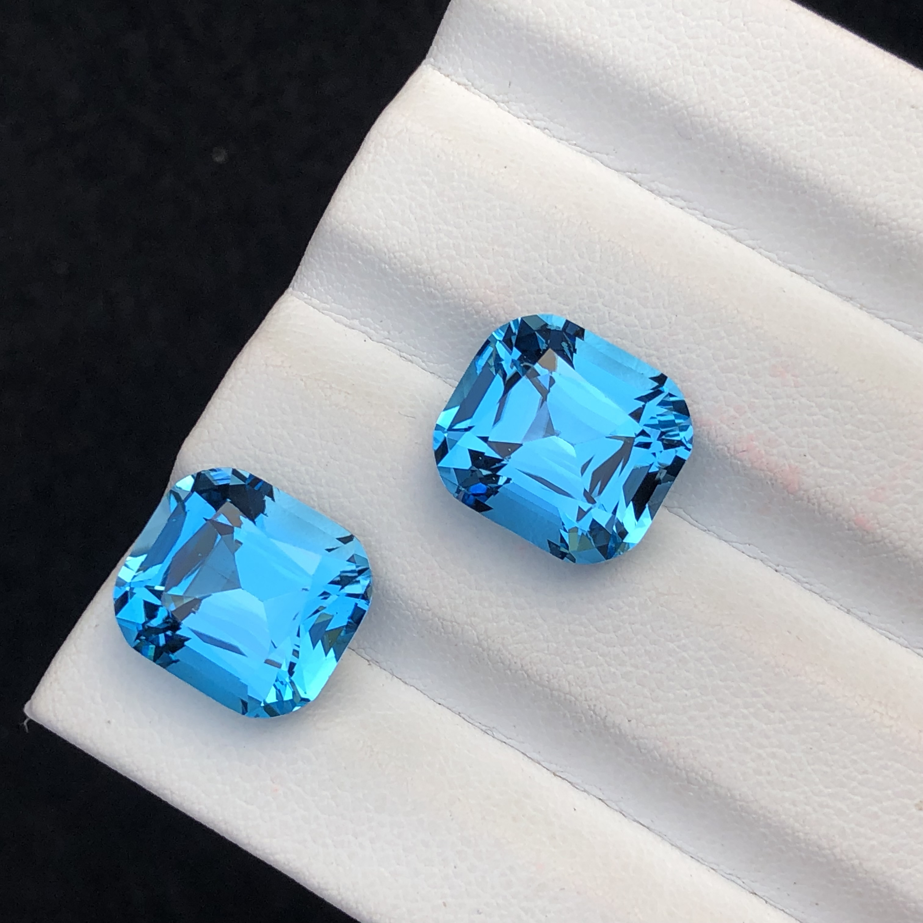 22.10 CT Natural Swiss Blue Pair Cushion Shape Loose Gemstone