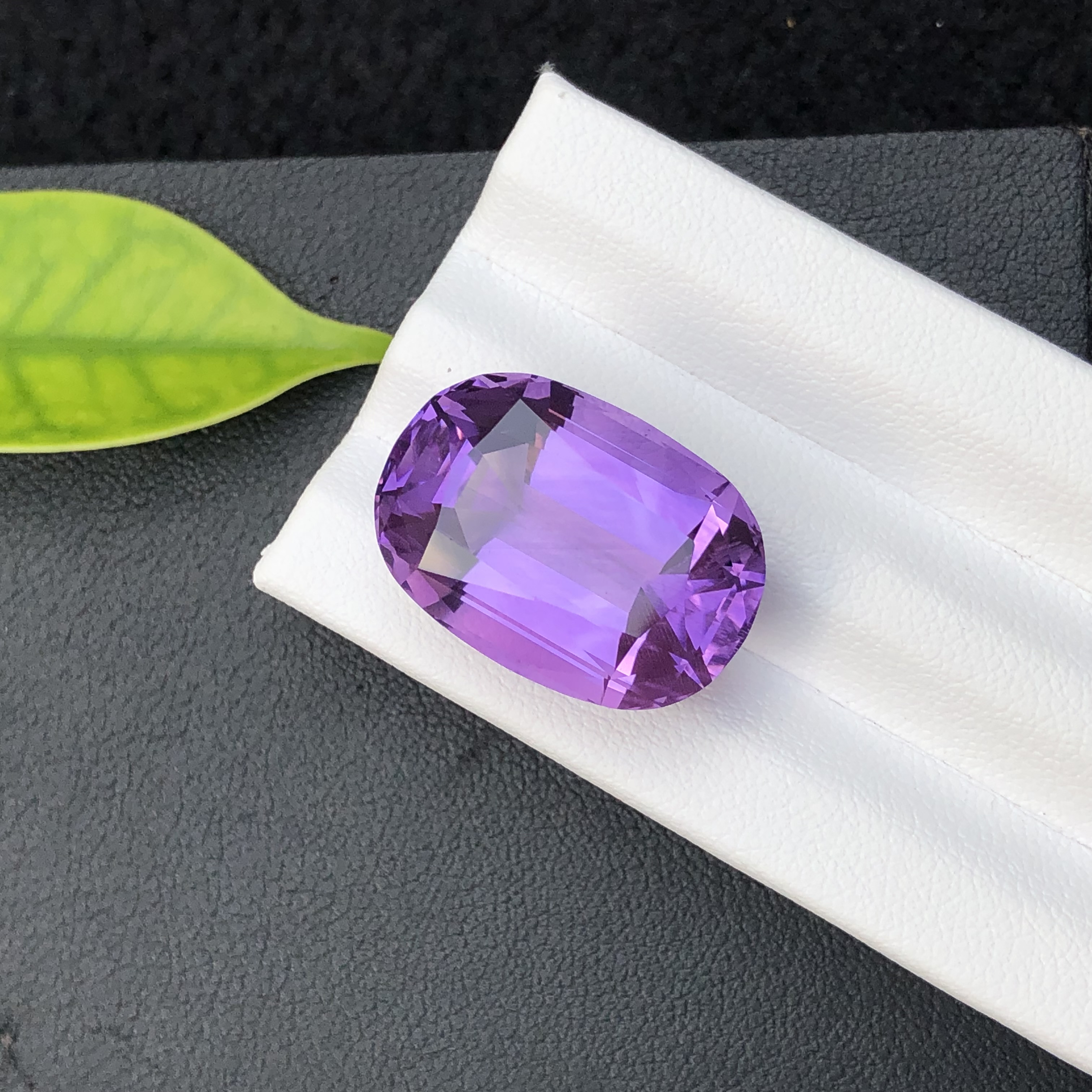 24.65 CT Natural Lavender Amethyst Oval Shape Loose Gemstone