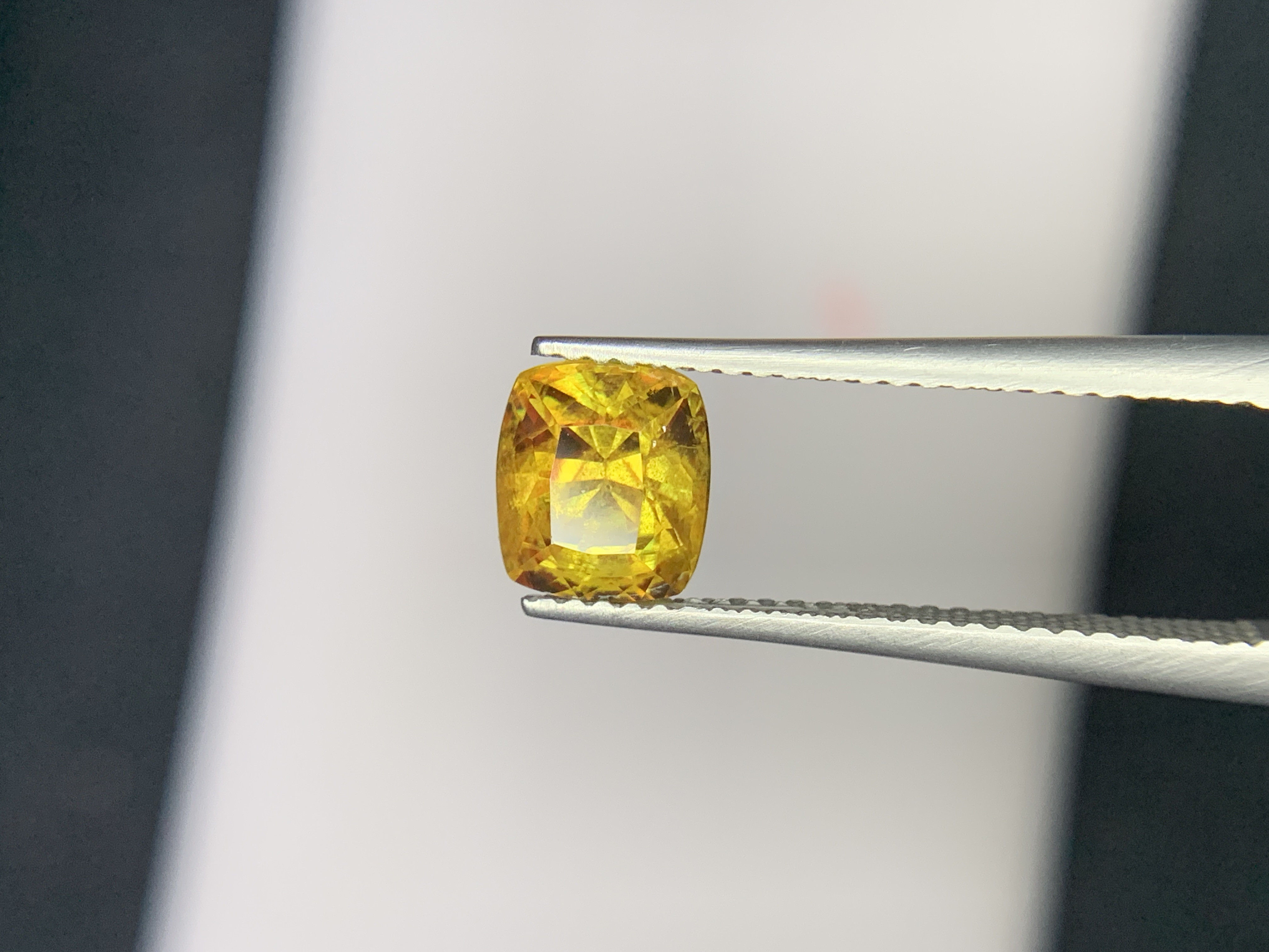 1.85 Ct Natural Sphene/Titanite Cushion Shape Loose Gemstone