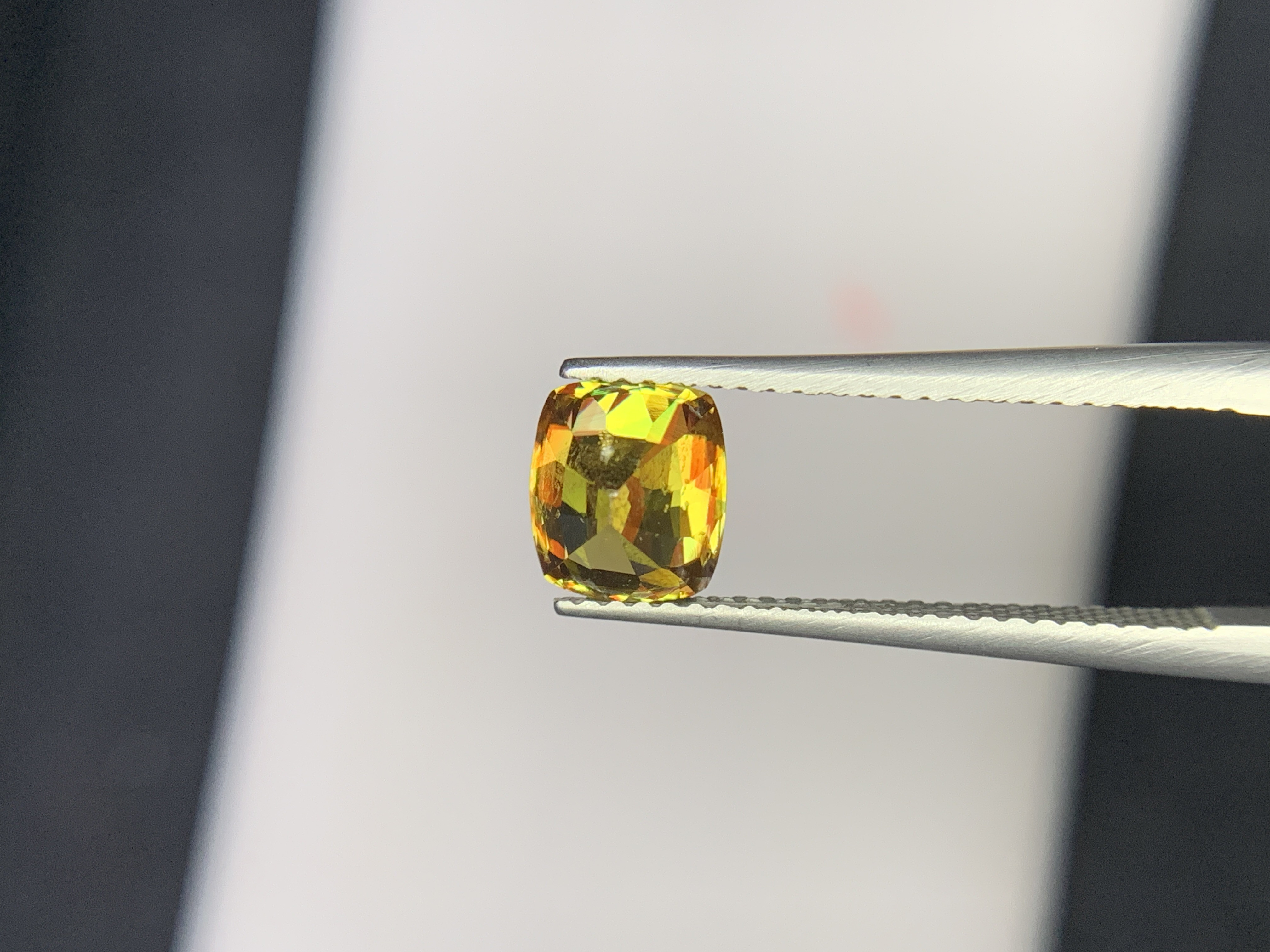 1.85 Ct Natural Sphene/Titanite Cushion Shape Loose Gemstone