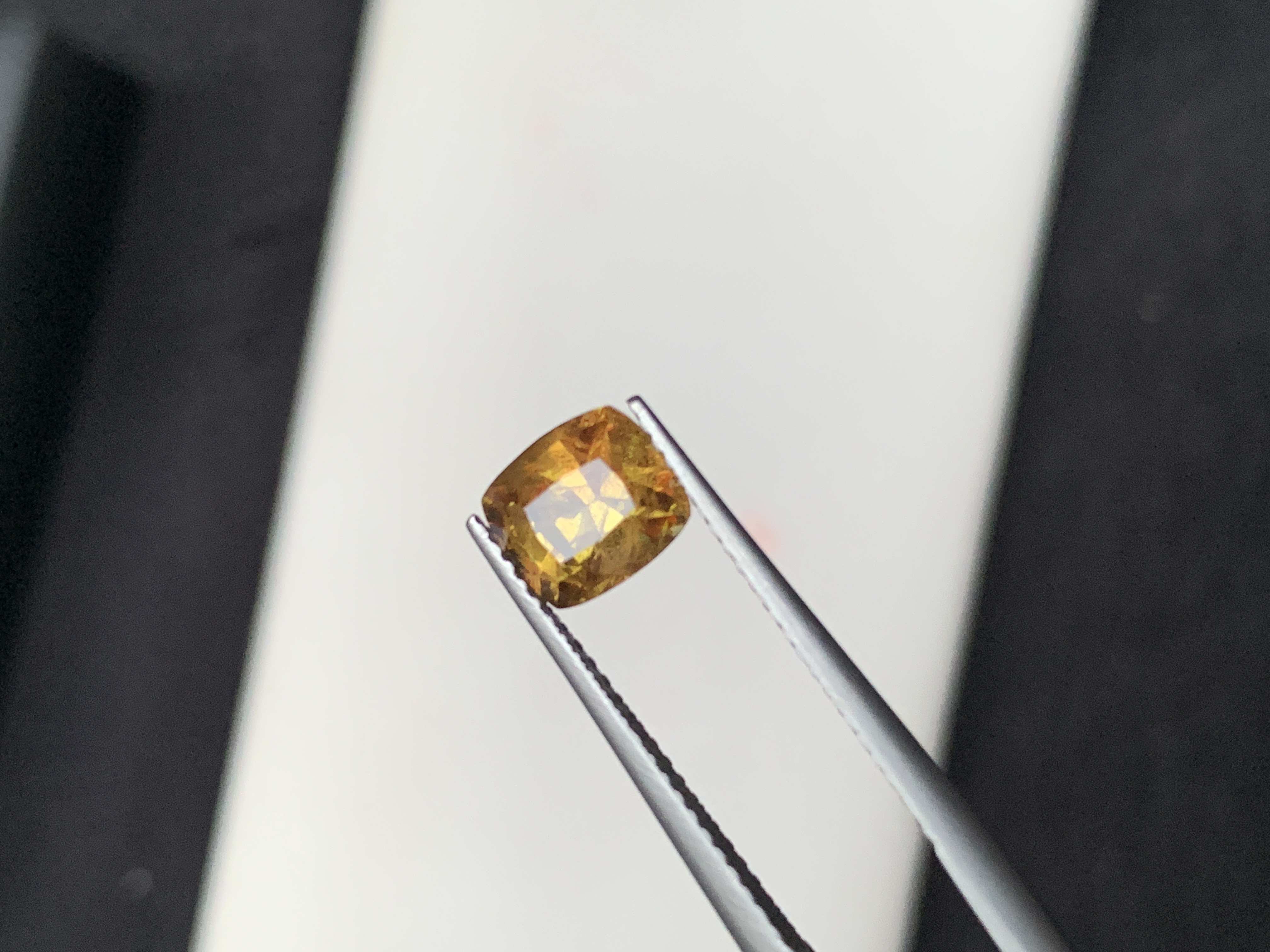 1.85 Ct Natural Sphene/Titanite Cushion Shape Loose Gemstone