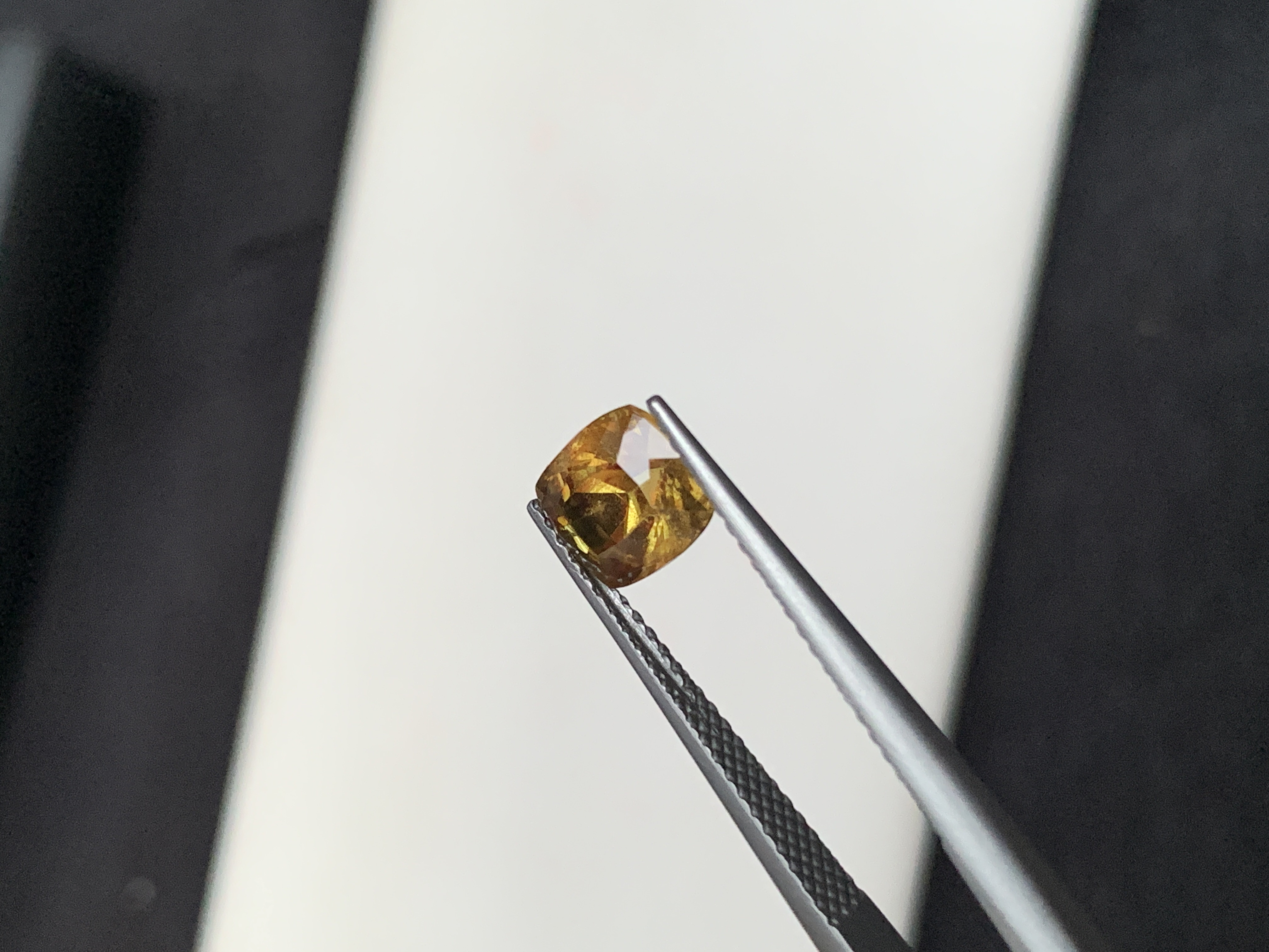 1.85 Ct Natural Sphene/Titanite Cushion Shape Loose Gemstone