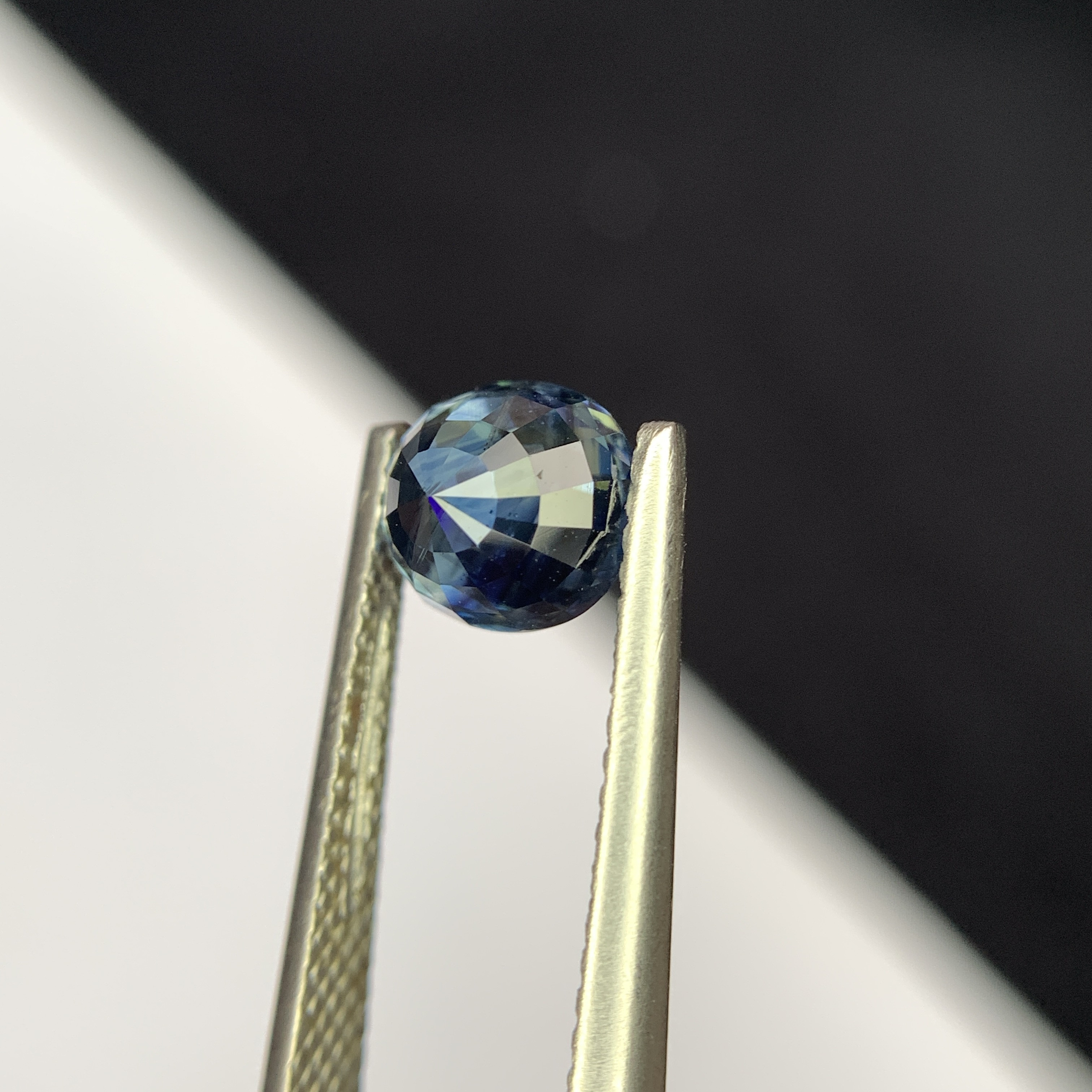 2.14 CT Natural Blue Sapphire Brilliant Cut Oval Shape Loose Gemstone
