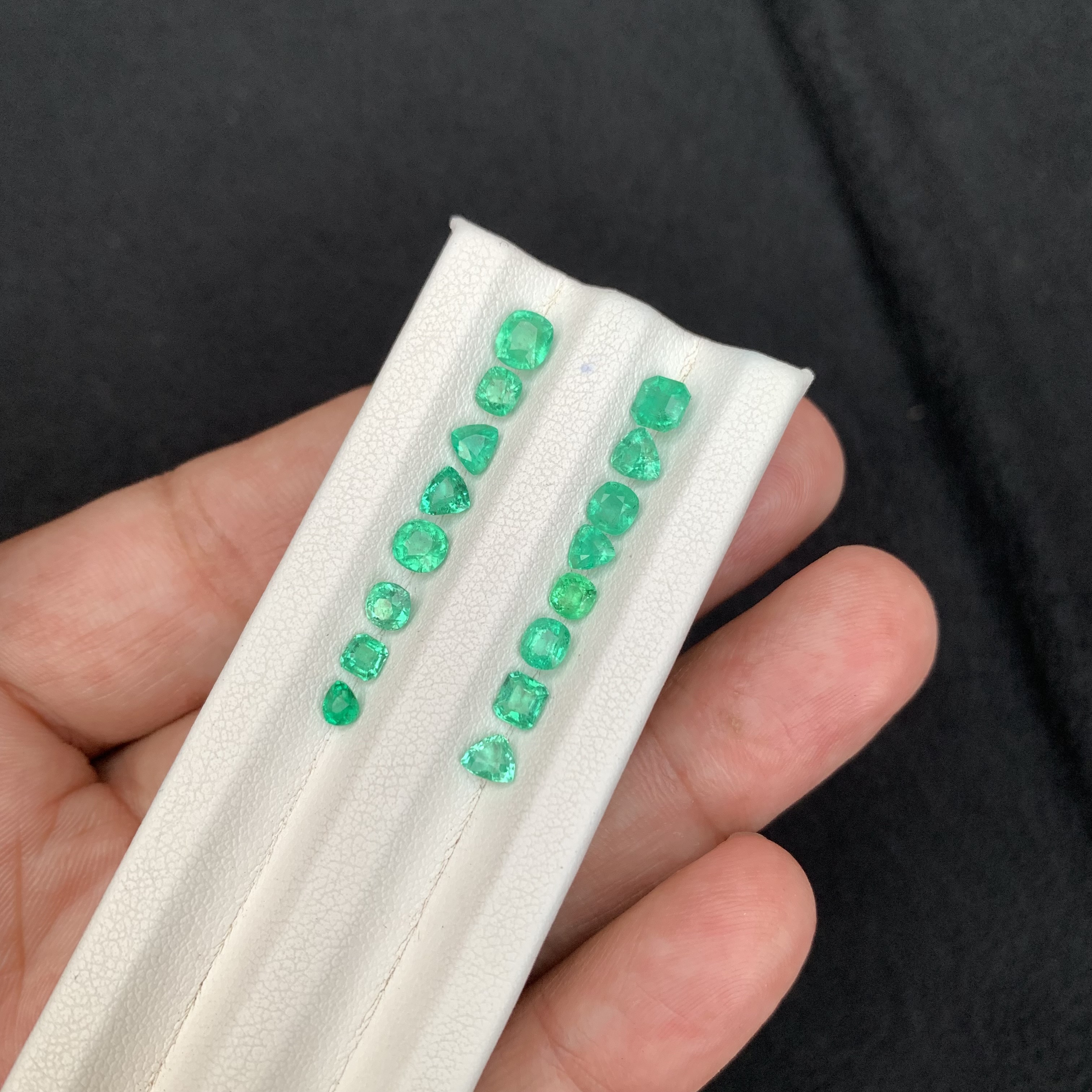 4.97 CT Natural Panjshir Emerald Lot Jewellery Size