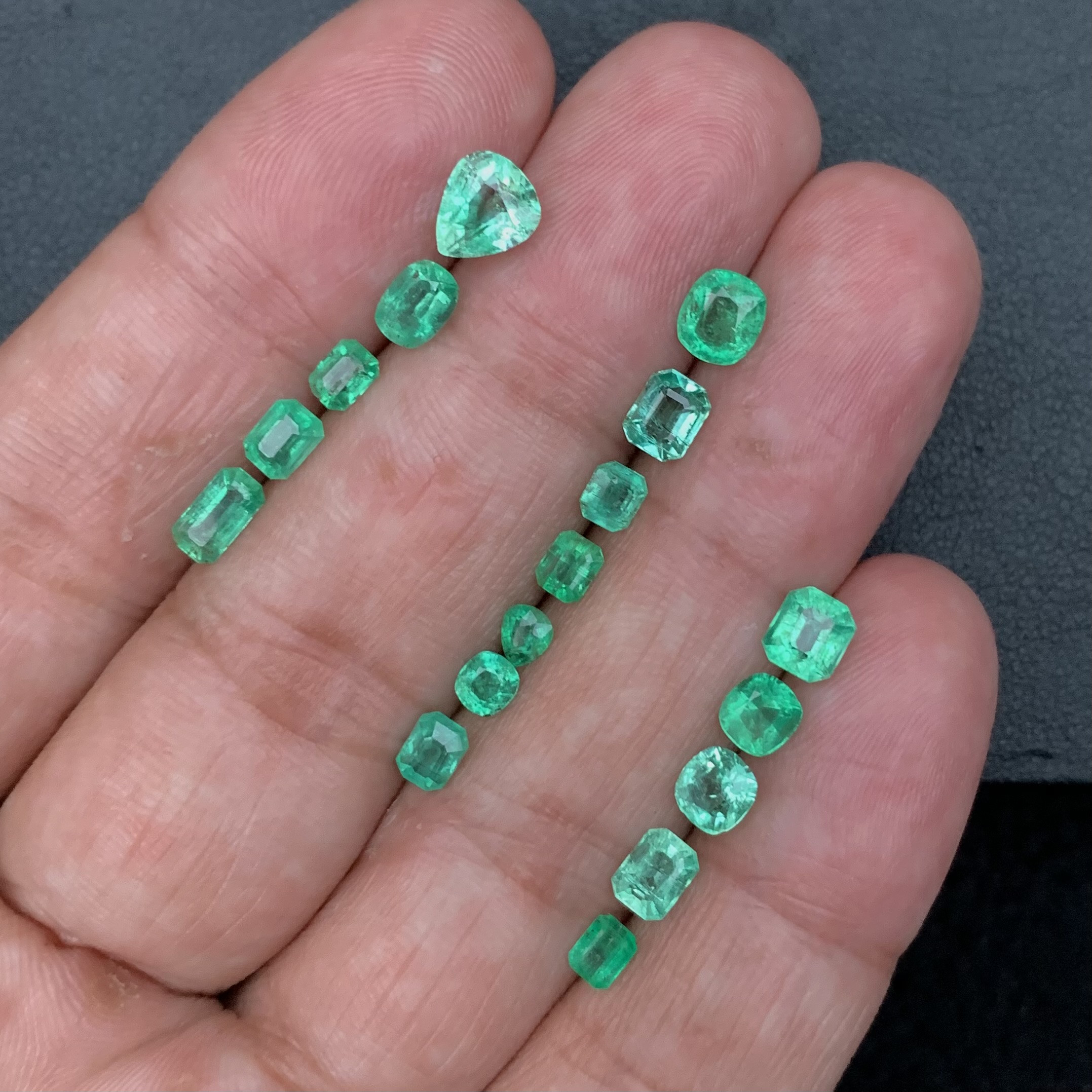 8.27 Ct Natural Panjshir Emerald Lot Jewellery Size