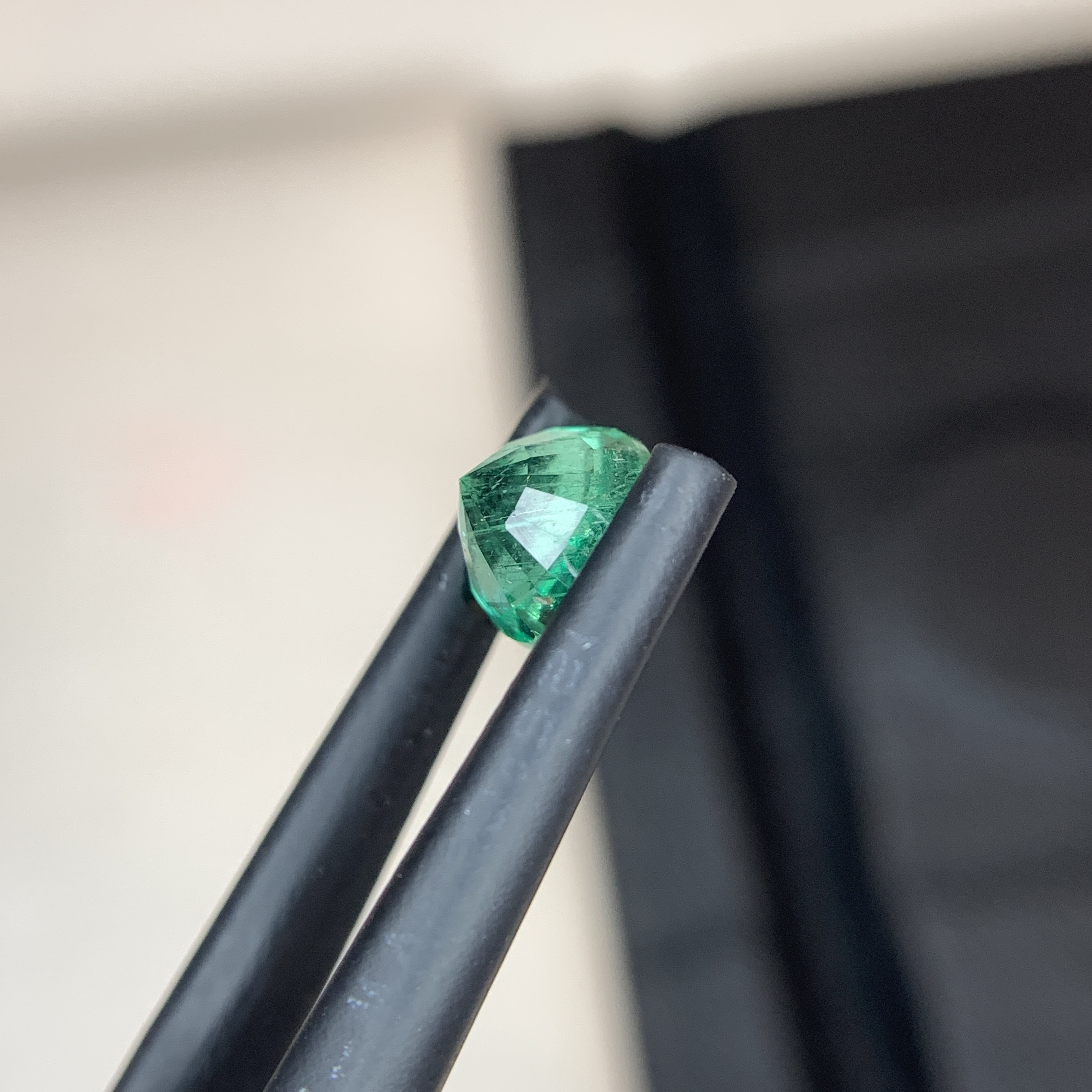 1.06 Ct Natural Panjshir Emerald Oval Shape Loose Gemstone