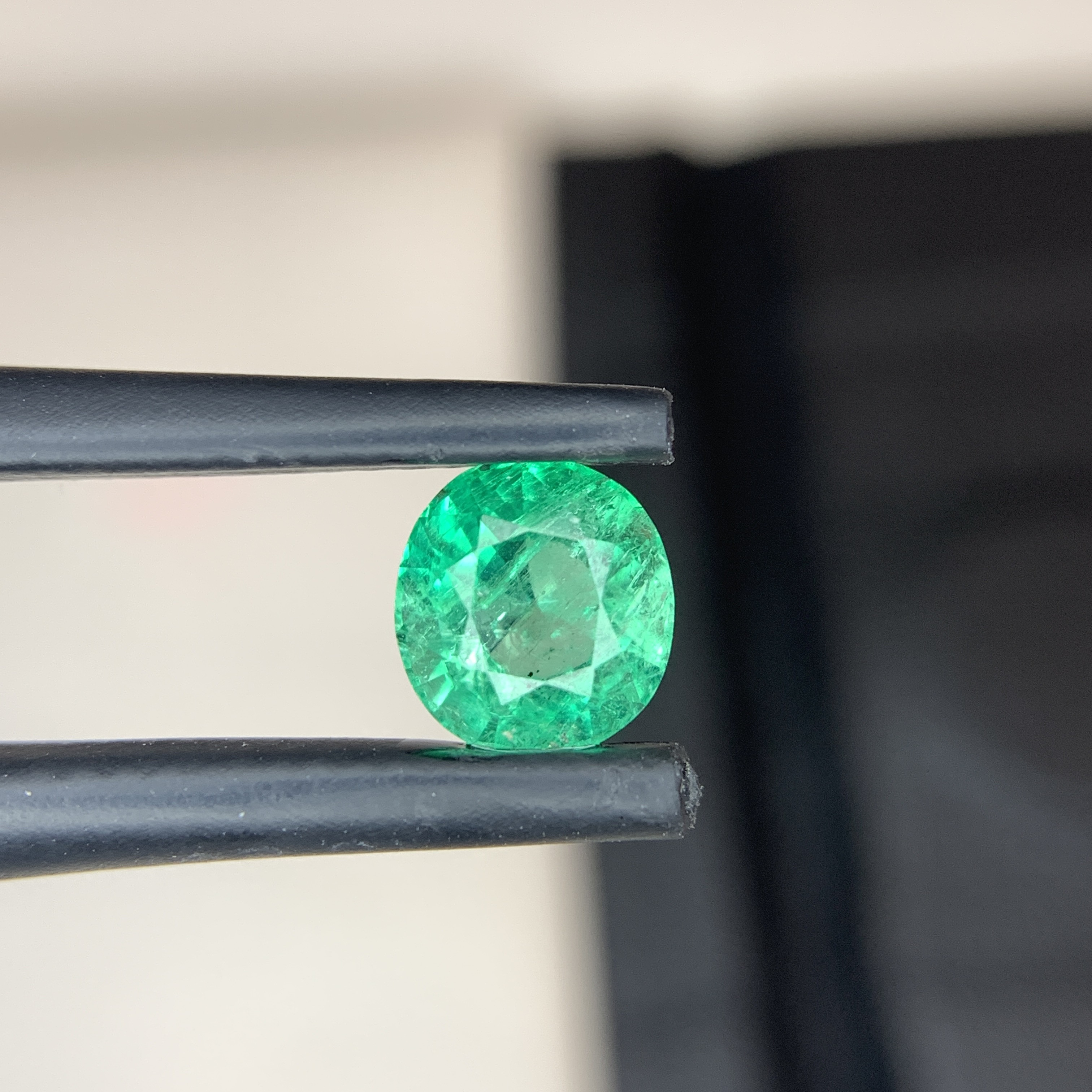 1.06 Ct Natural Panjshir Emerald Oval Shape Loose Gemstone