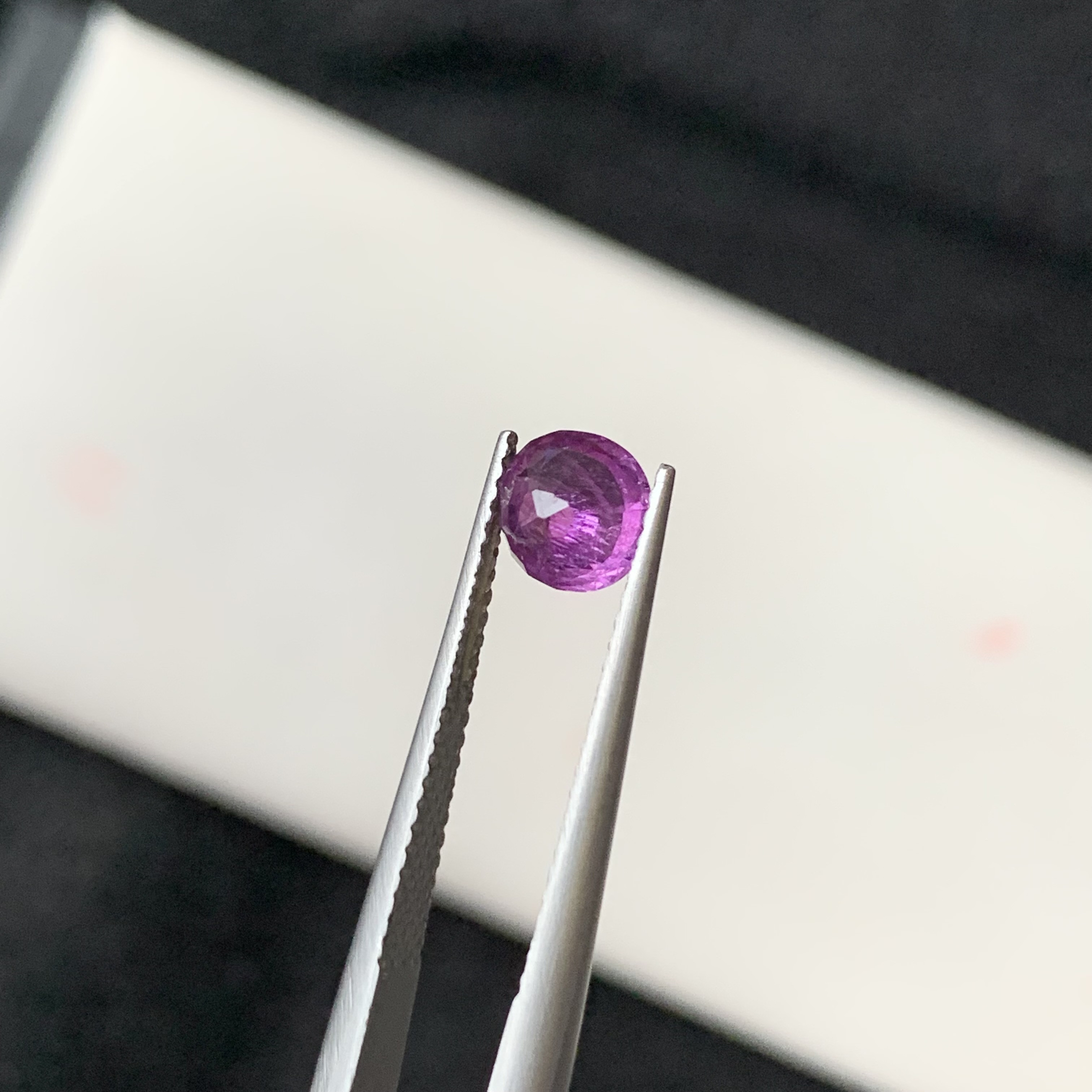 1.27 Ct Natural Corundum Purplish Pink Kashmir Sapphire Oval Shape