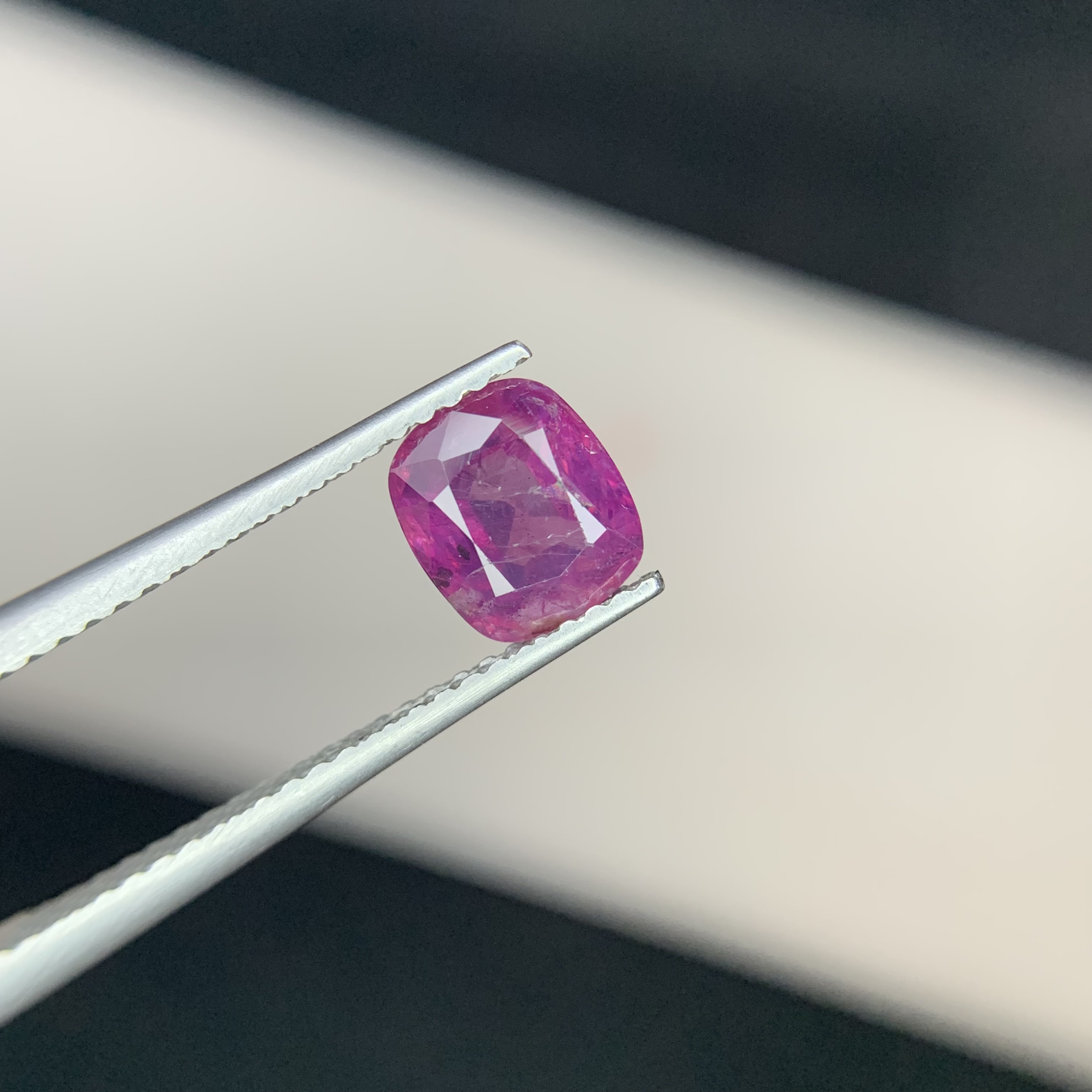 1.53 CT Natural Corundum Pinkish Purple Kashmir Sapphire Cushion Shape