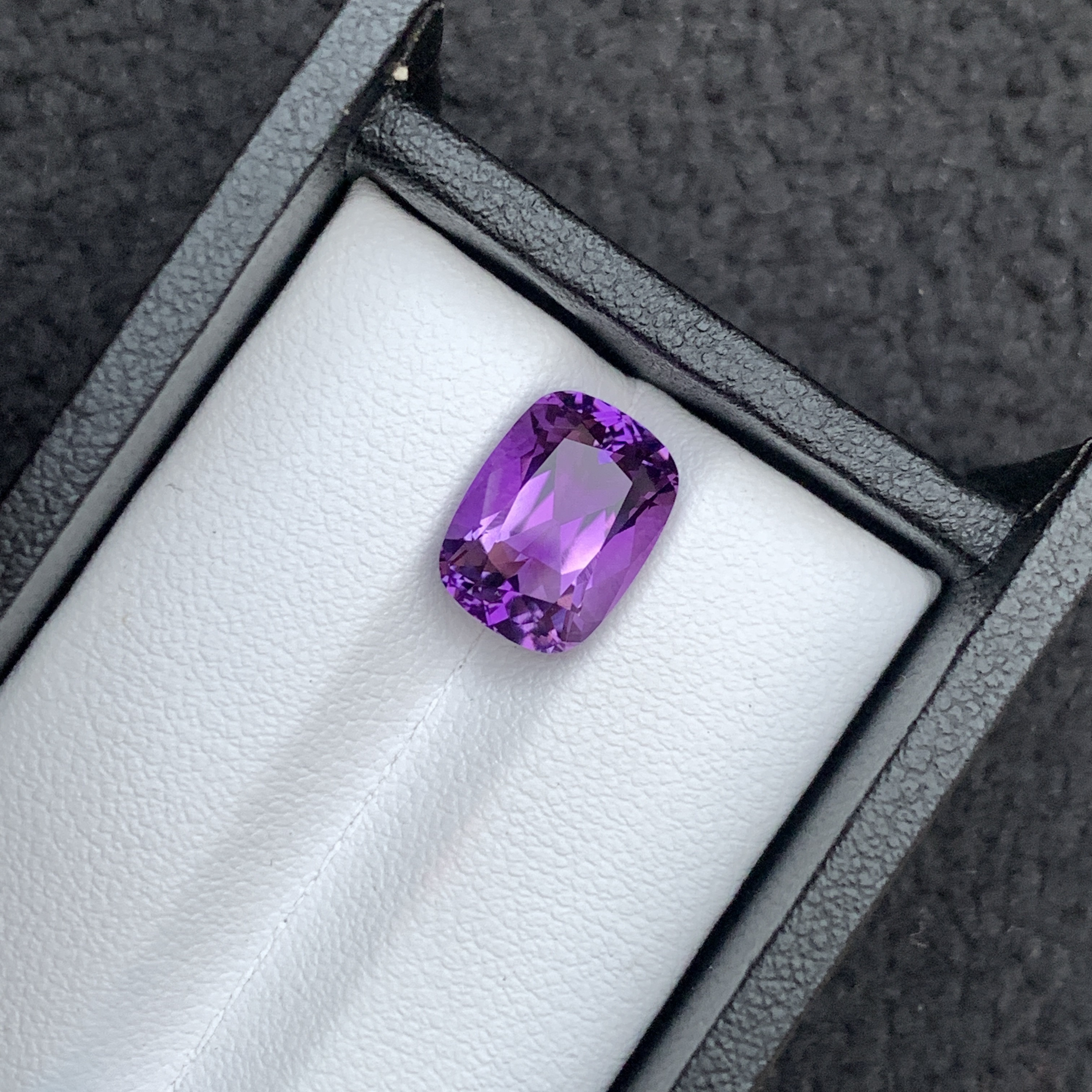4.92 CT Natural Purple Amethyst Cushion Shape