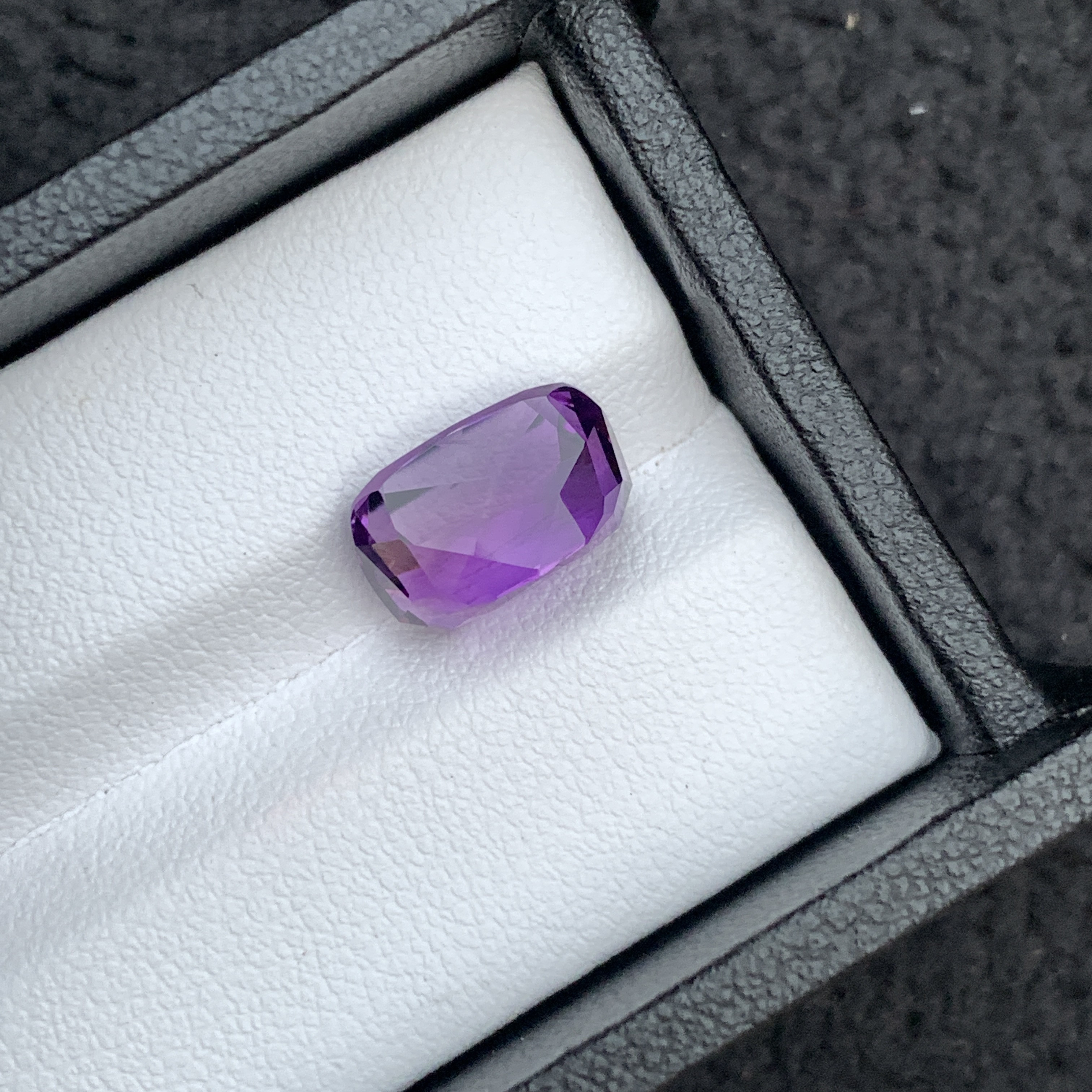 4.92 CT Natural Purple Amethyst Cushion Shape