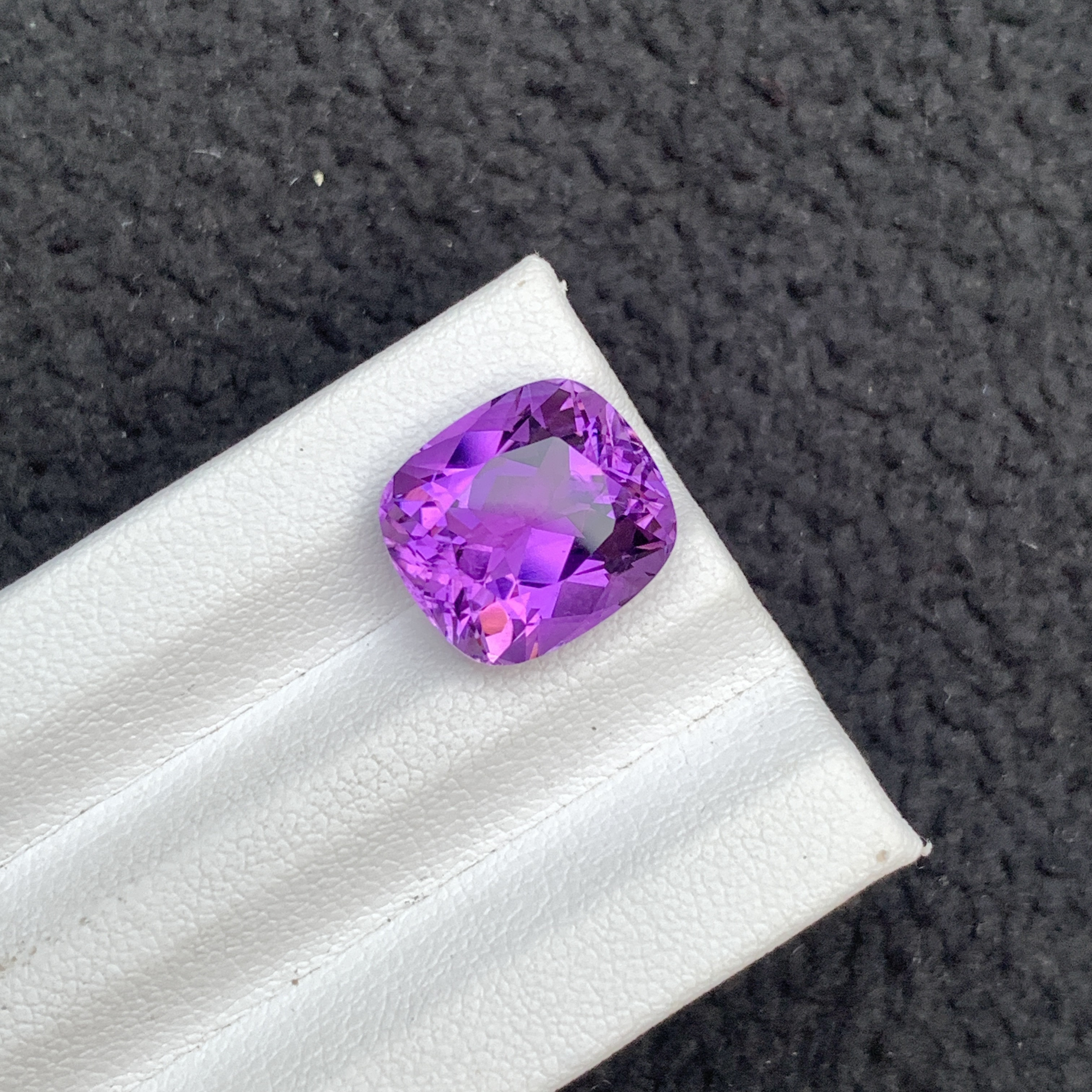 7.73 CT Natural Purple Amethyst Cushion Shape