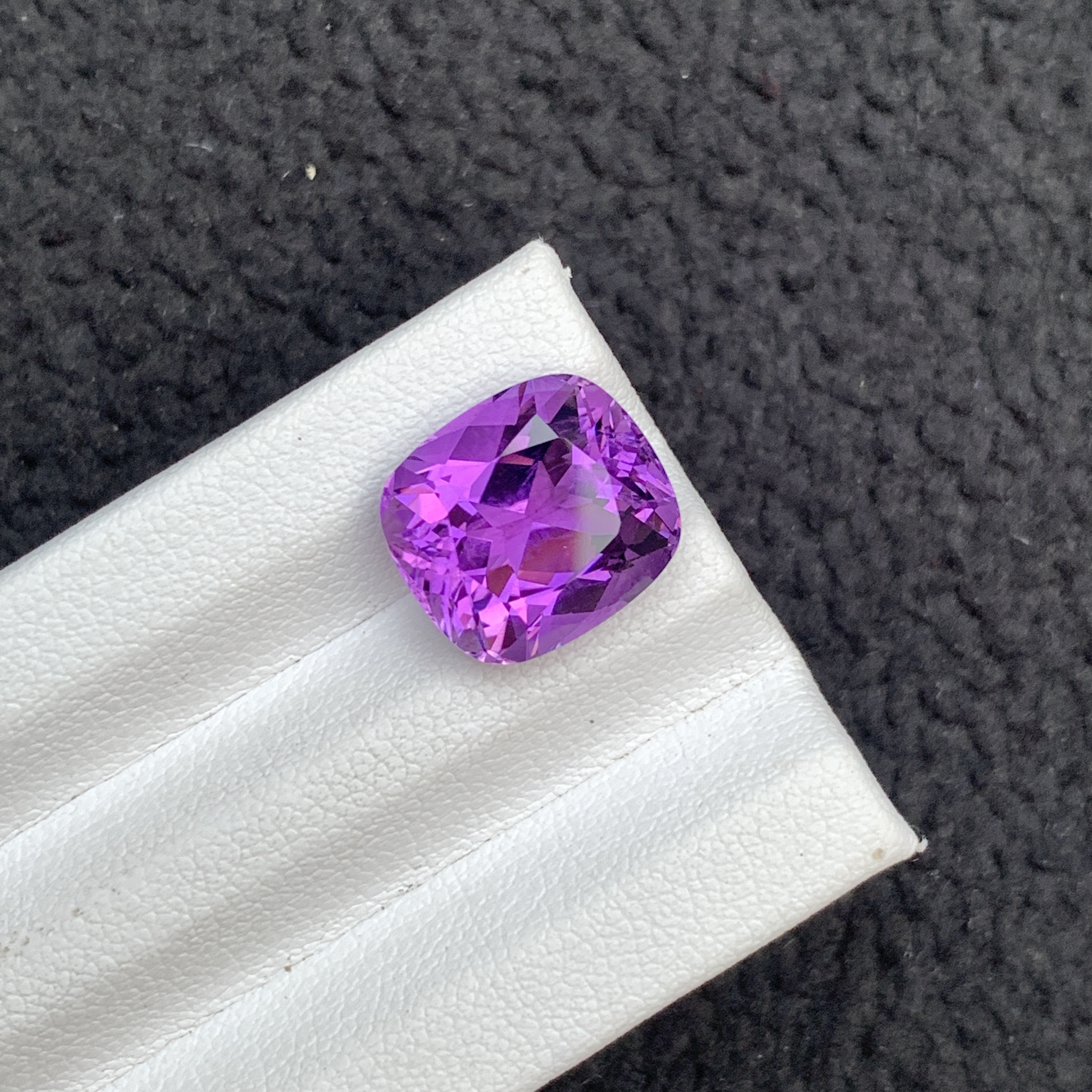 7.73 CT Natural Purple Amethyst Cushion Shape