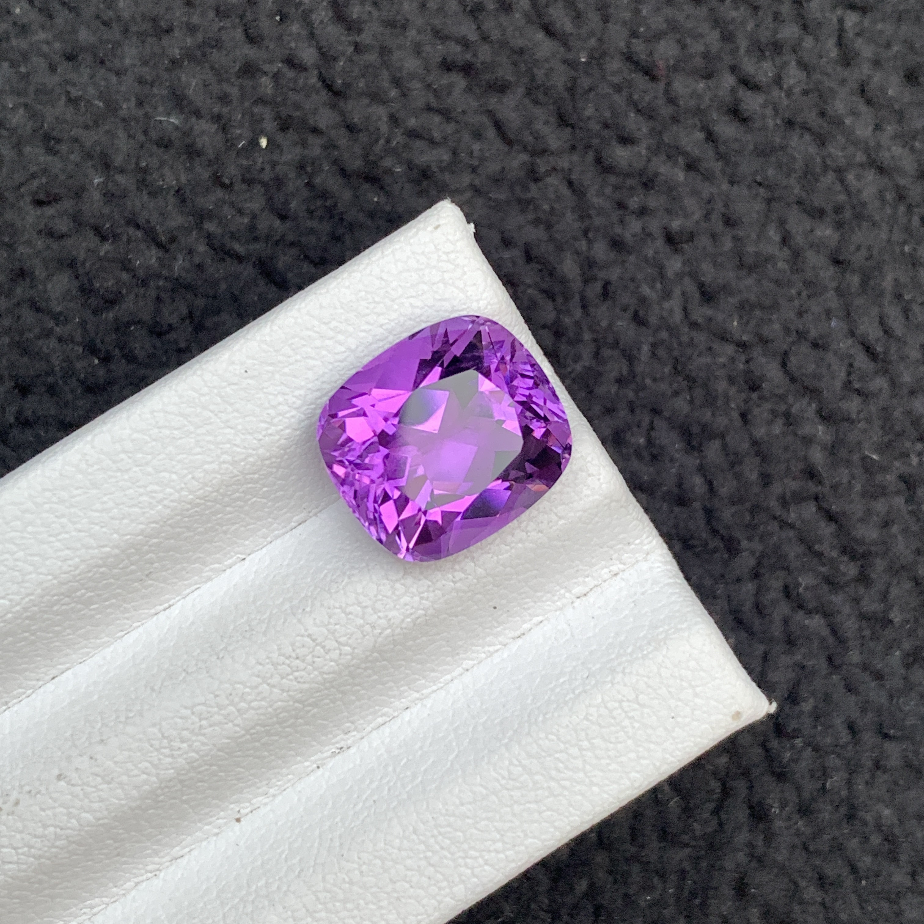 7.73 CT Natural Purple Amethyst Cushion Shape