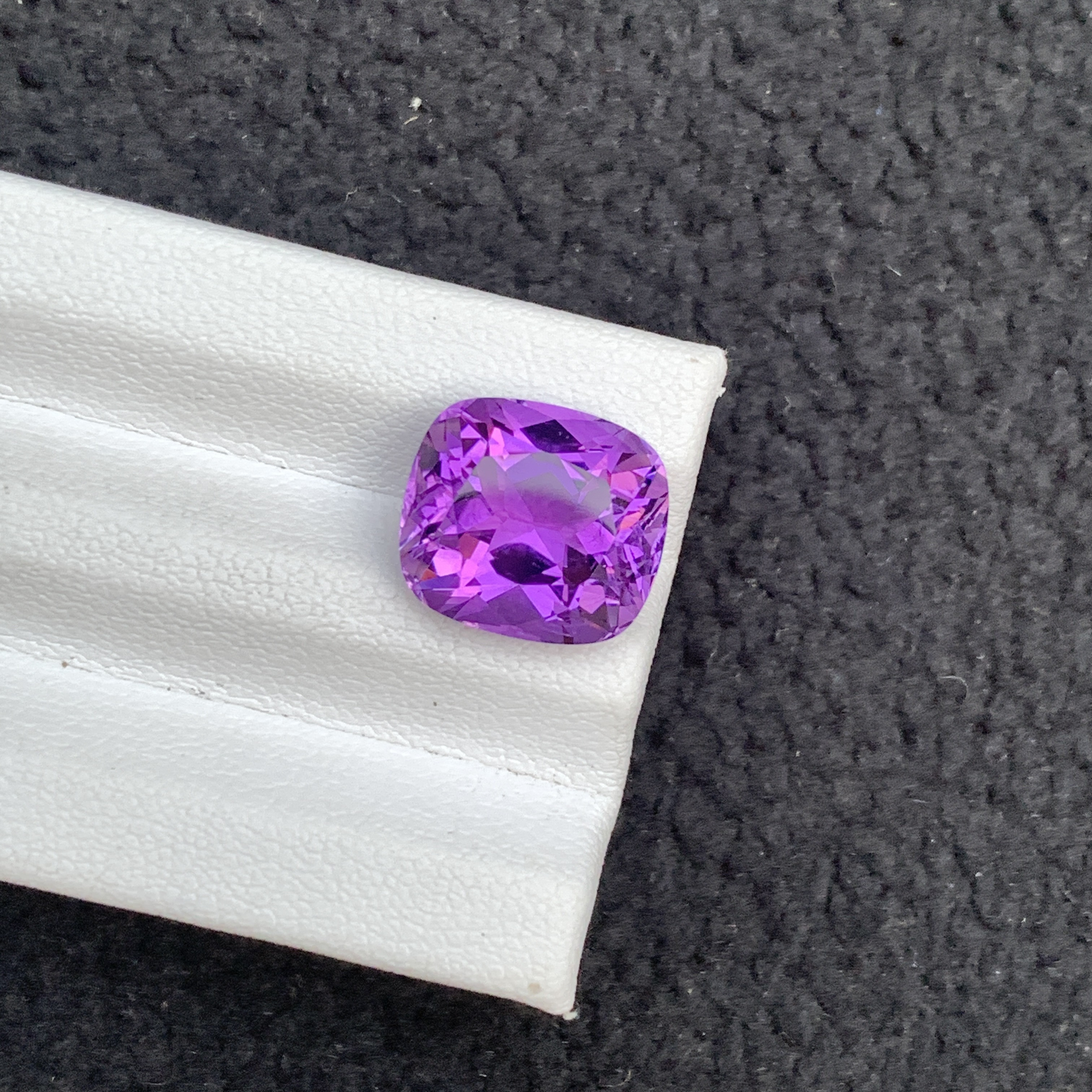 7.73 CT Natural Purple Amethyst Cushion Shape