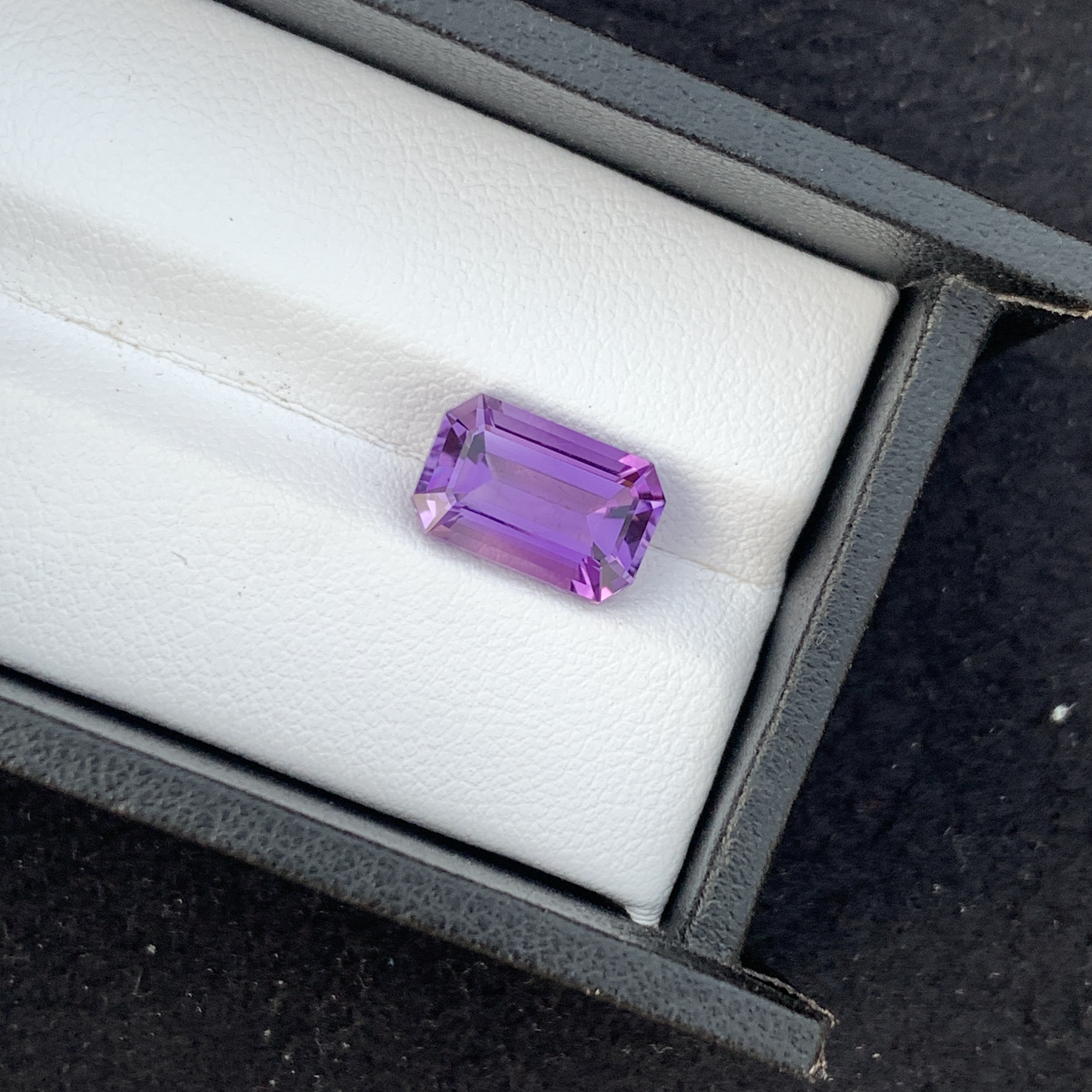 Natural Purple Amethyst 3.67 Carat Faceted Emerald Cut Loose Gemstone For Jewelry Making