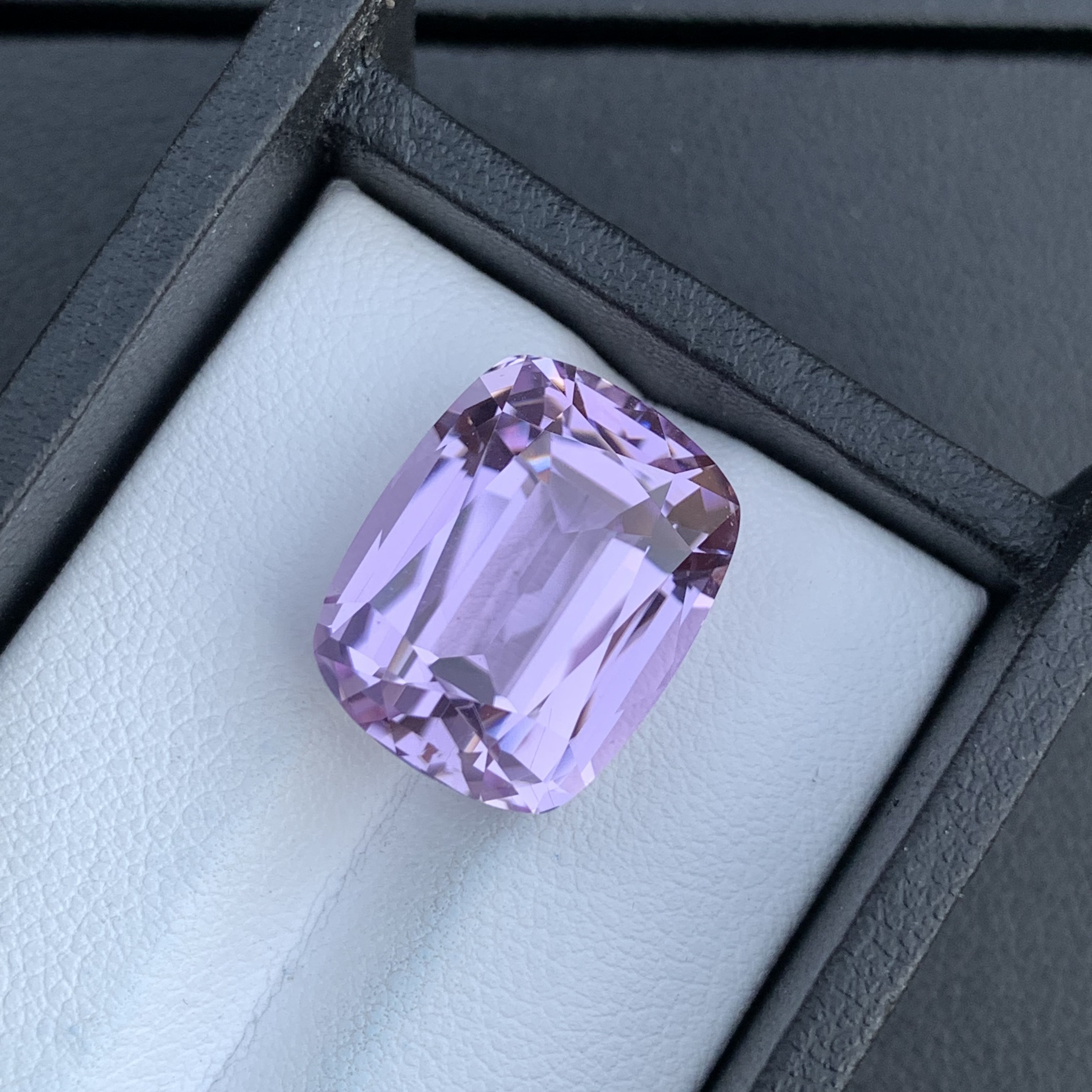 Natural Pink Kunzite 21.88 Carat Faceted Cushion Shape Loose Gemstone