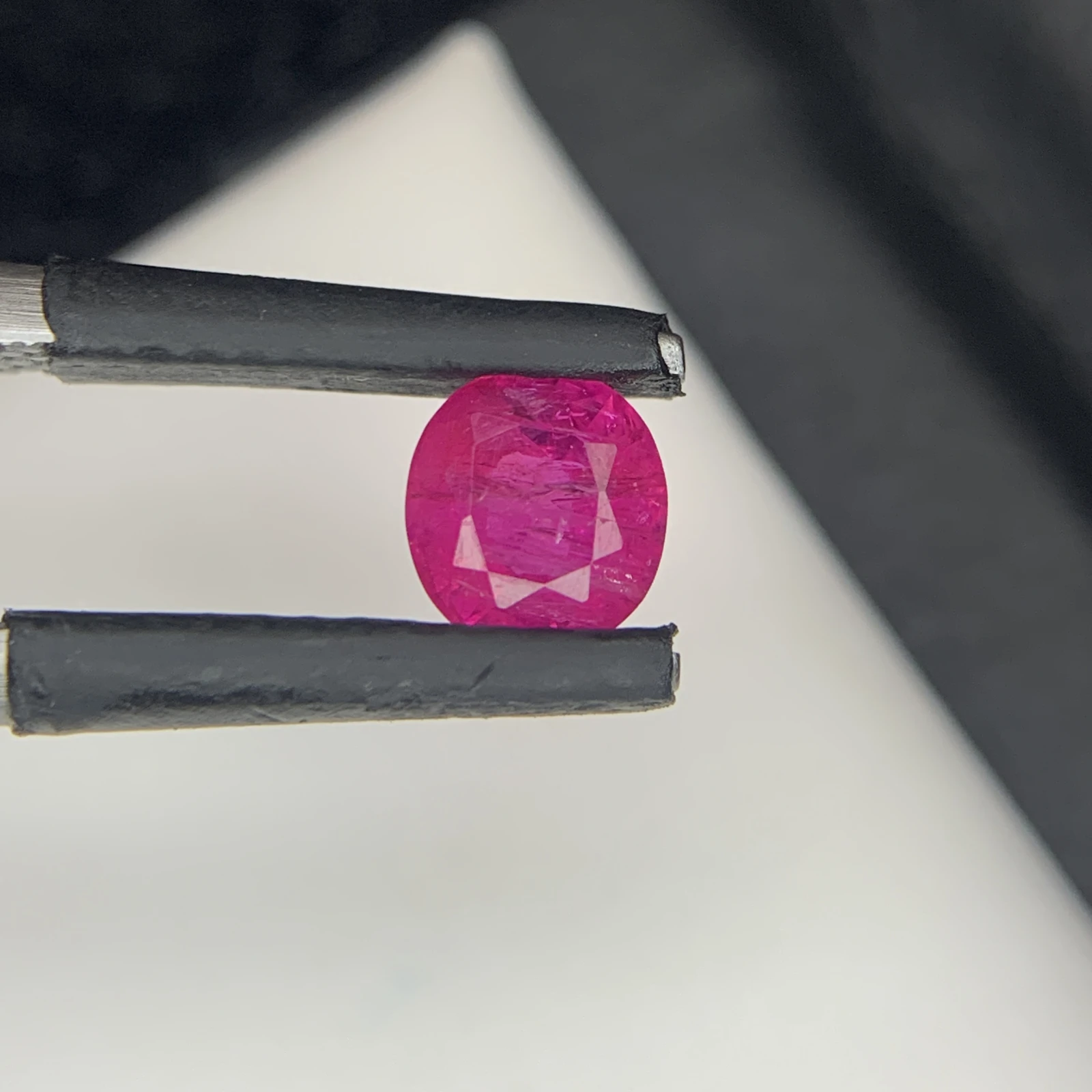 Natural 0.67ct Pinkish Red Ruby Afghanistan IGI Certified Loose Gemstone