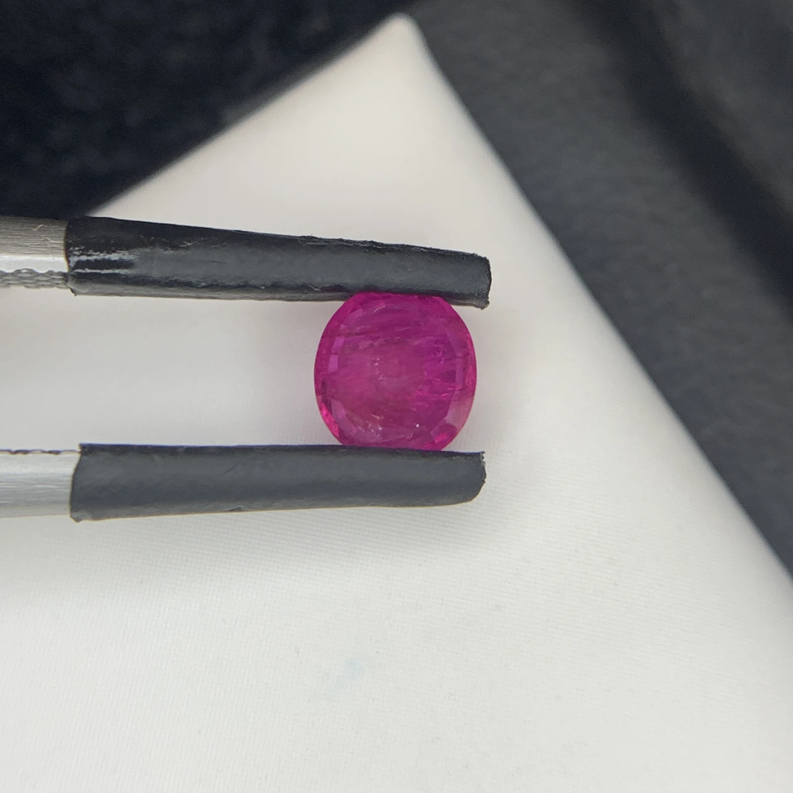 Natural 0.67ct Pinkish Red Ruby Afghanistan IGI Certified Loose Gemstone