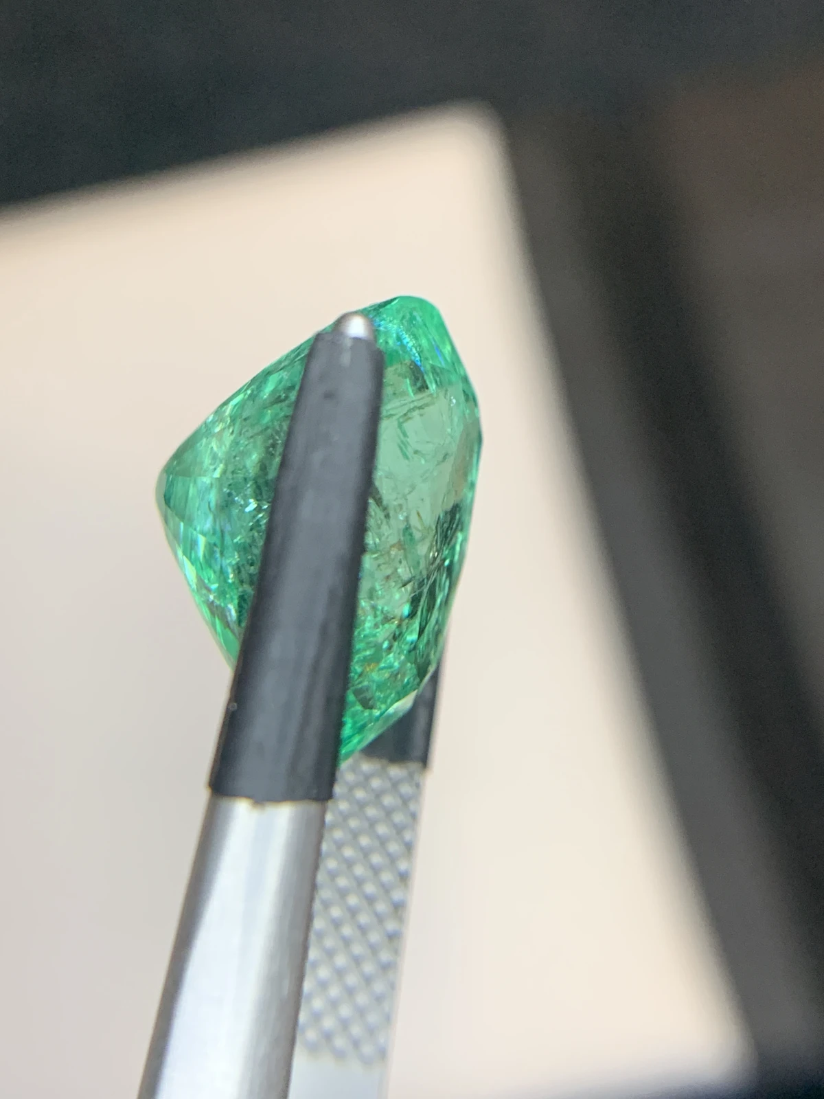 Bellerophon Certified 6.87 Ct Natural Panjshir Emerald Oval Shape Loose Gemstone