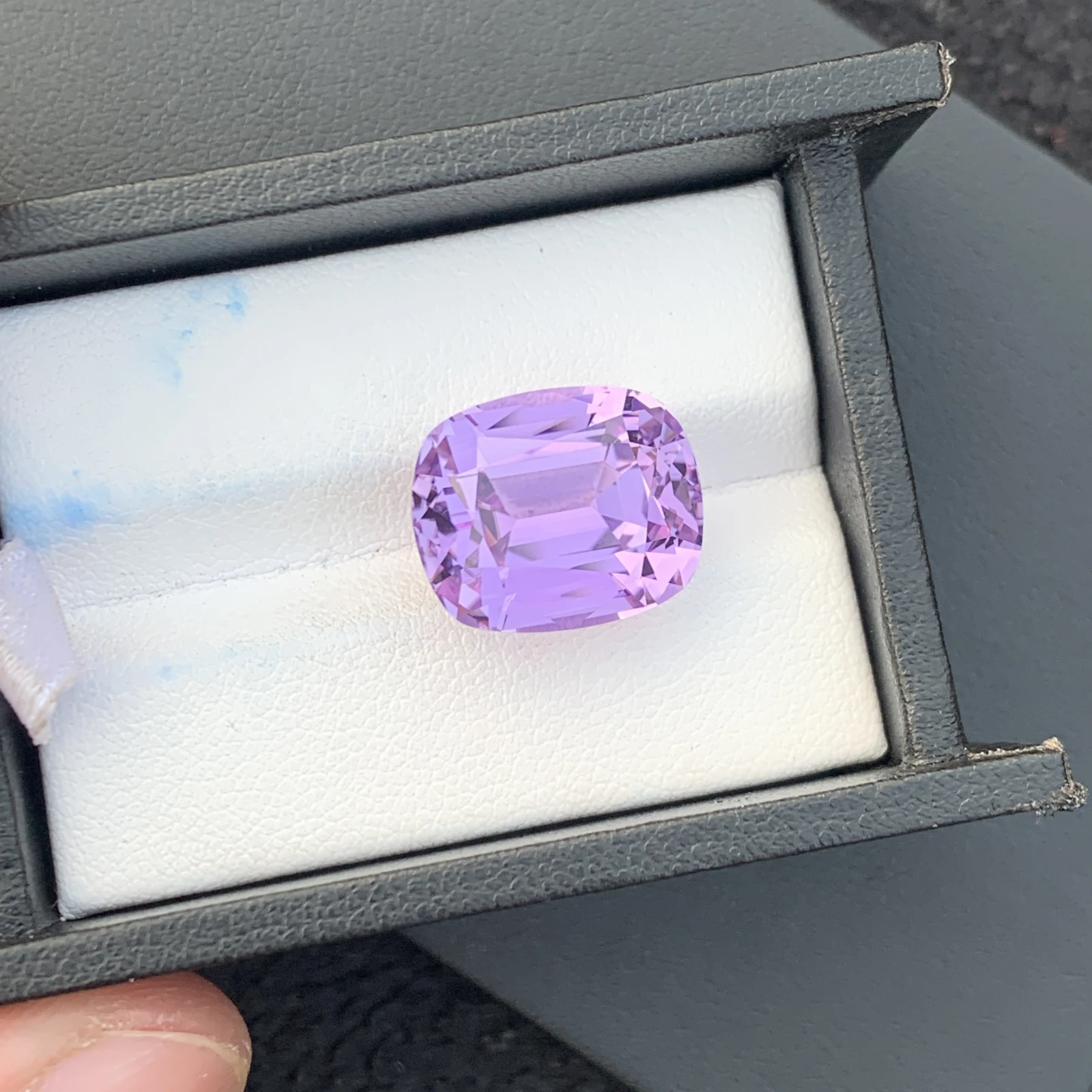 18.75ct Natural Unheated Purple Kunzite Cushion Shape Loose Gemstone from Afghanistan