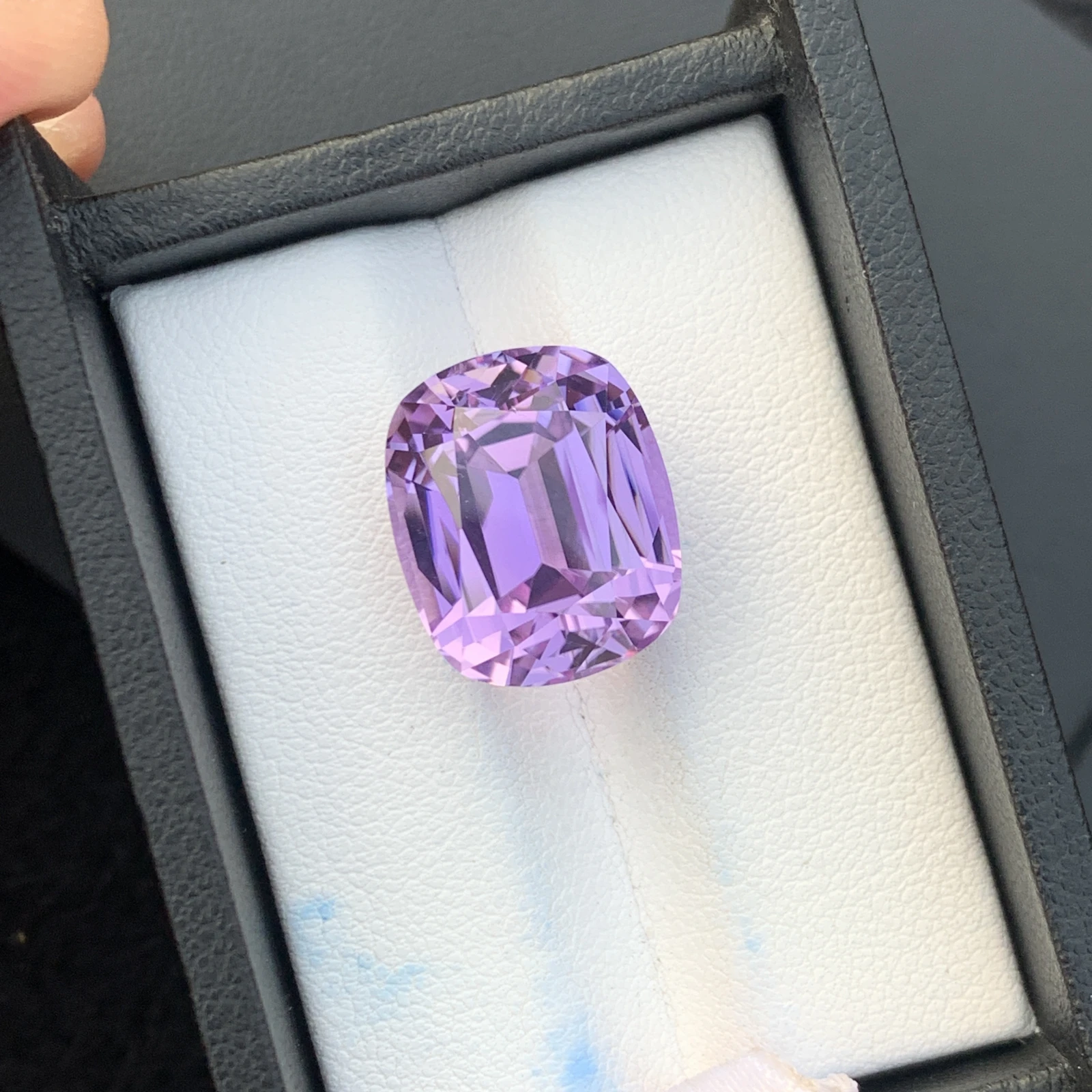 18.75ct Natural Unheated Purple Kunzite Cushion Shape Loose Gemstone from Afghanistan