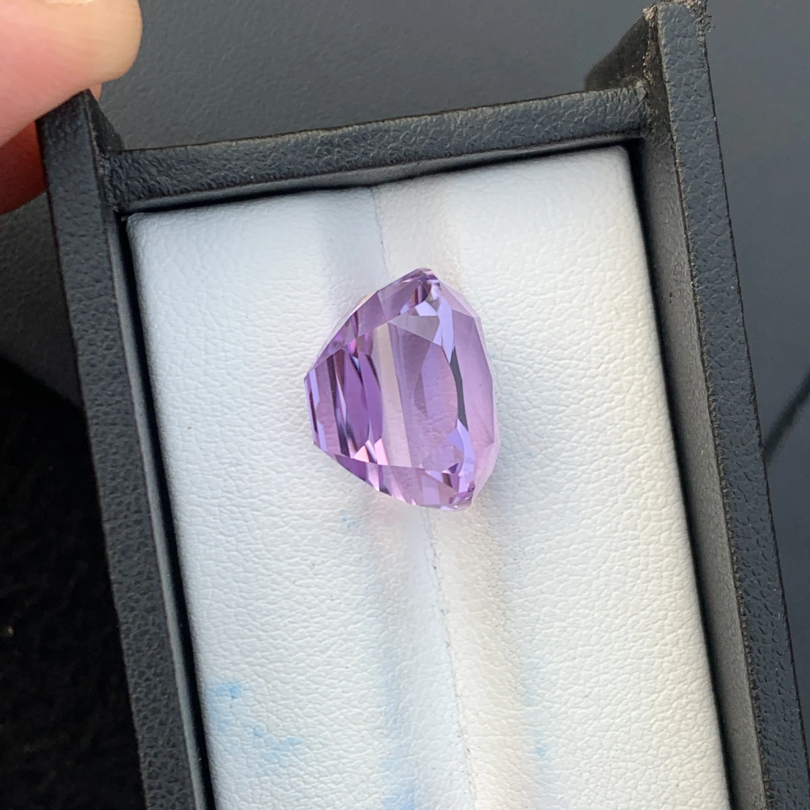 18.75ct Natural Unheated Purple Kunzite Cushion Shape Loose Gemstone from Afghanistan