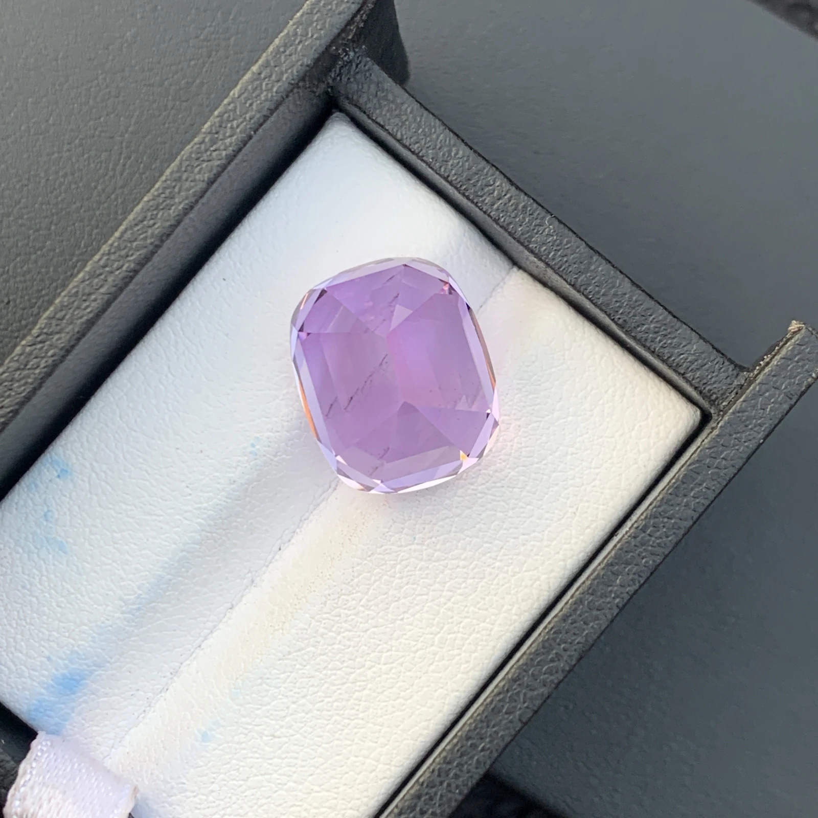 18.75ct Natural Unheated Purple Kunzite Cushion Shape Loose Gemstone from Afghanistan