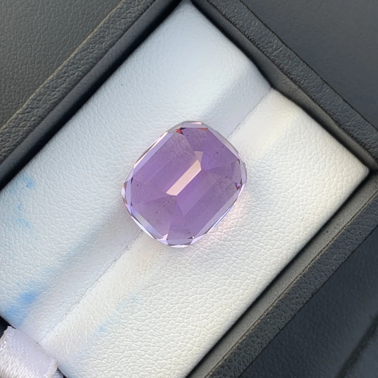 18.75ct Natural Unheated Purple Kunzite Cushion Shape Loose Gemstone from Afghanistan