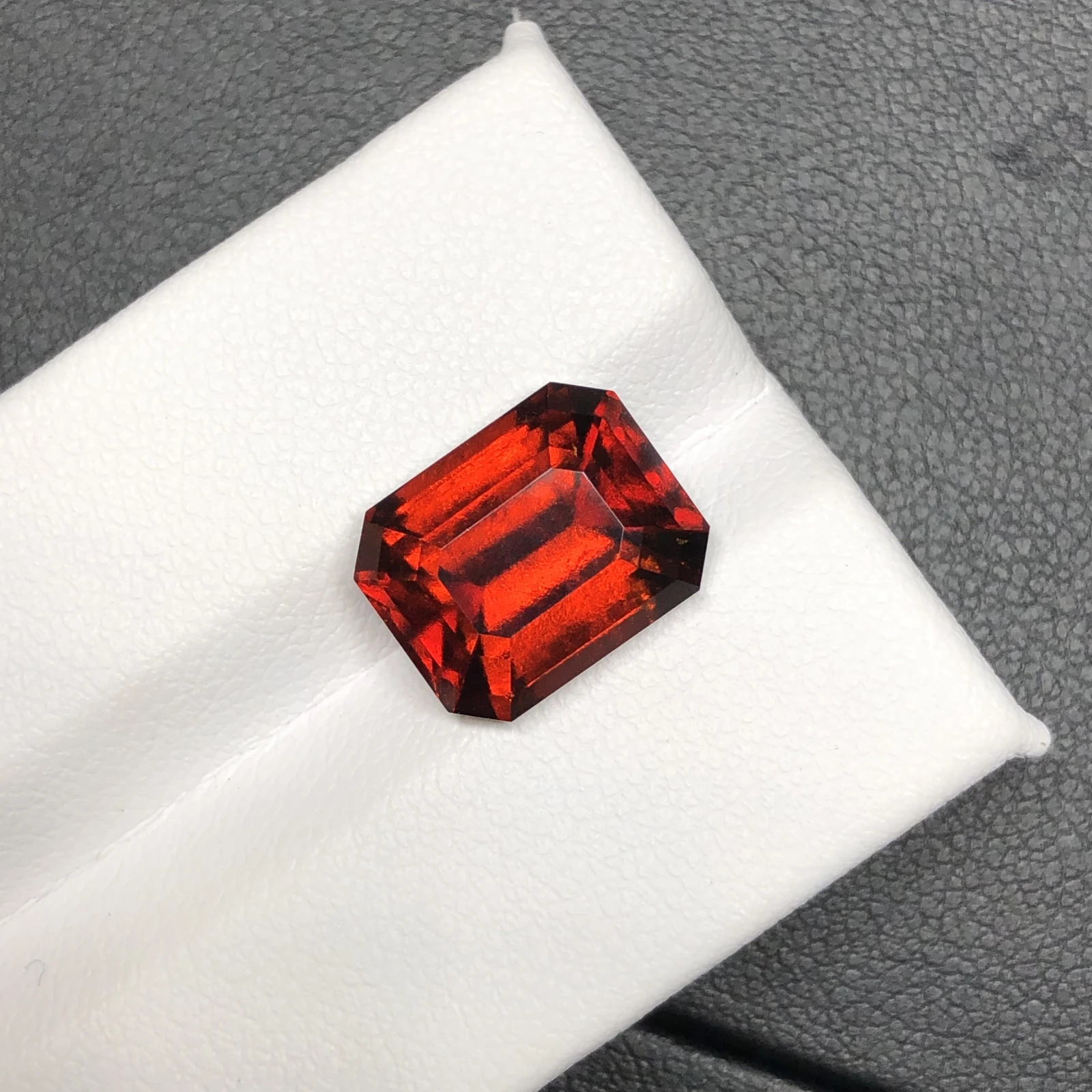 8.83 Carat Natural Spessartine Garnet Faceted Loose Gemstone