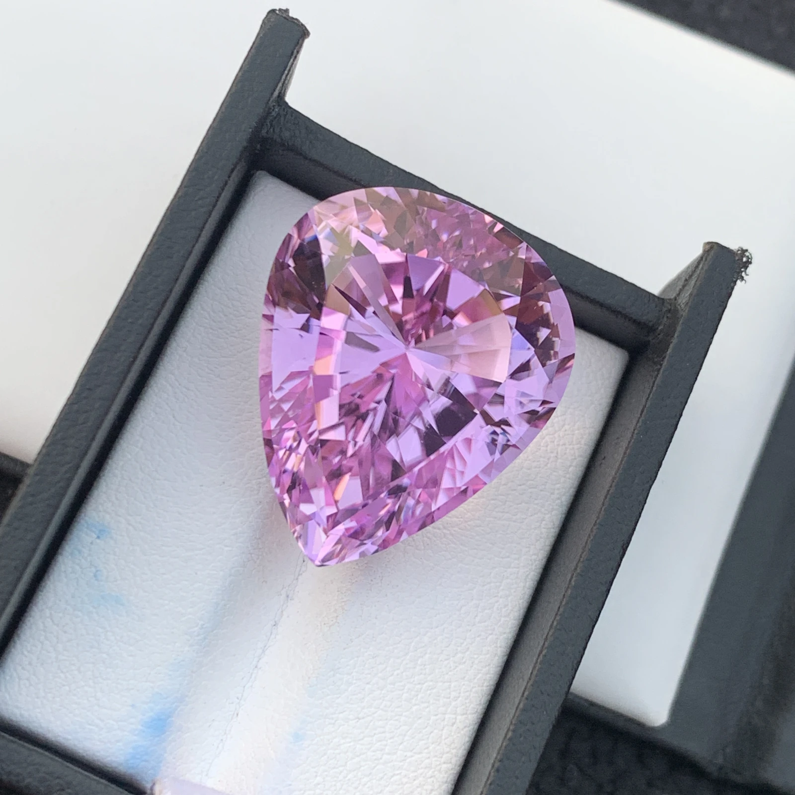 74.20 ct Natural Pink Kunzite Pear Shape Loose Gemstone from Afghanistan