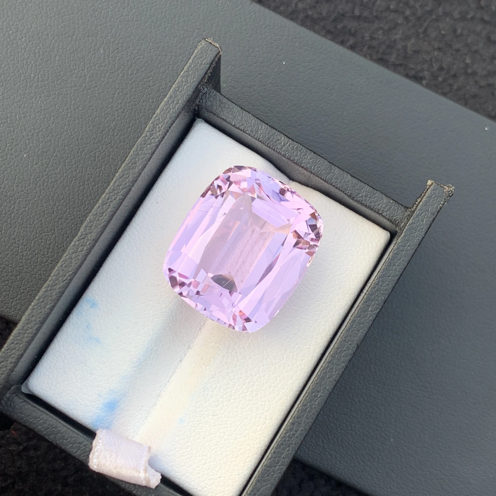 41.85 ct Natural Pink Kunzitw Cushion Shape Loose Gemstone from Afghanistan