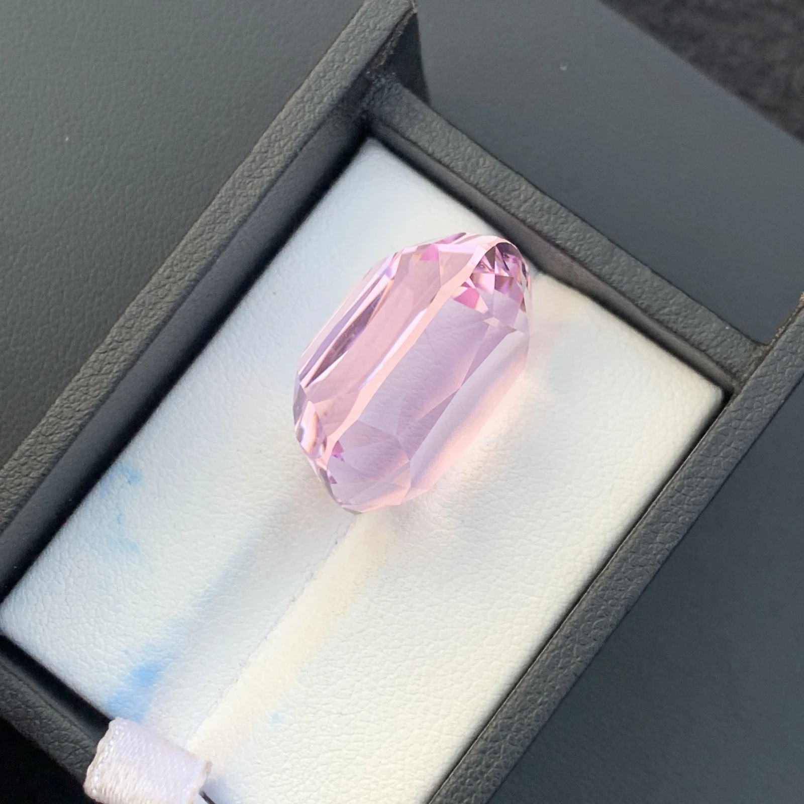 41.85 ct Natural Pink Kunzitw Cushion Shape Loose Gemstone from Afghanistan