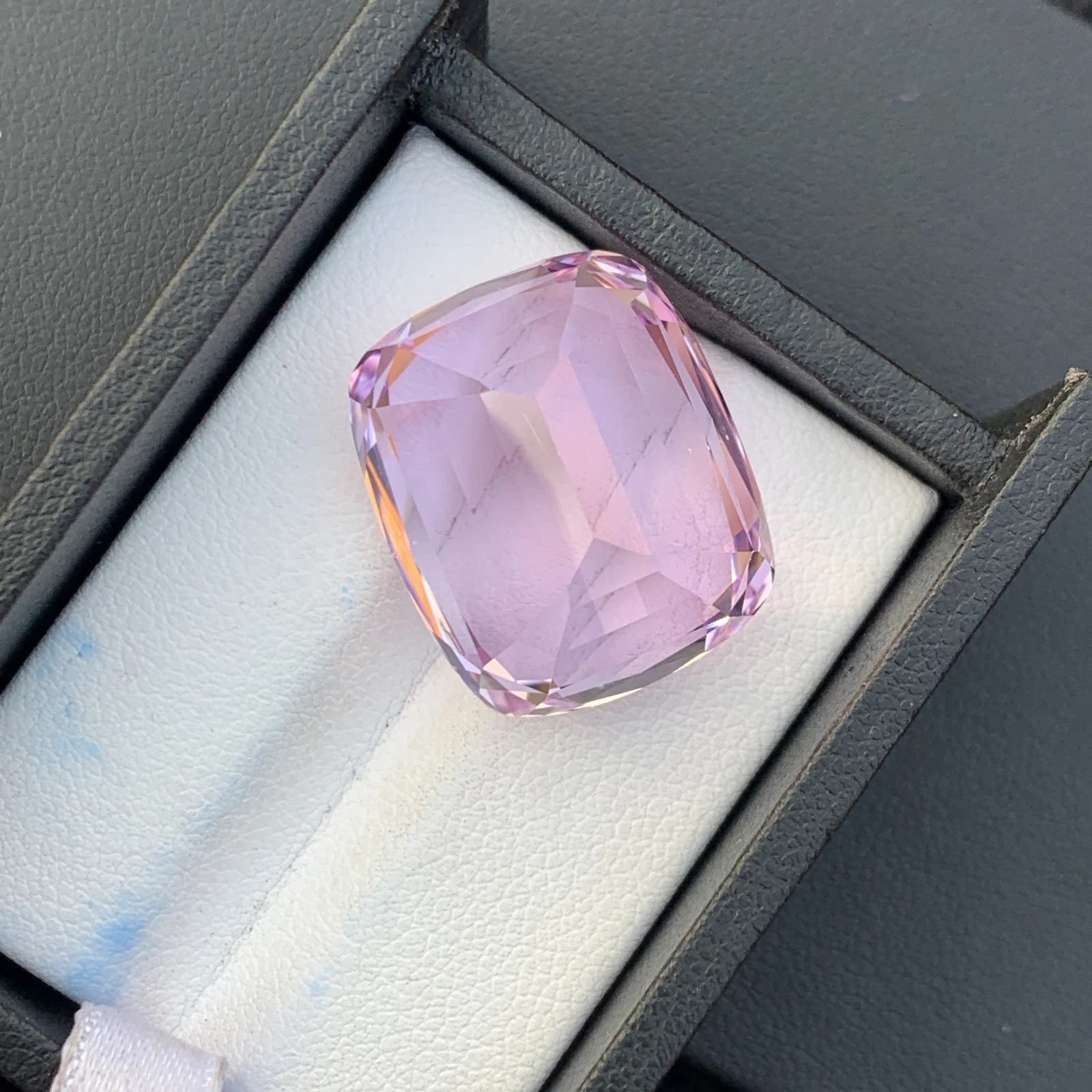 41.85 ct Natural Pink Kunzitw Cushion Shape Loose Gemstone from Afghanistan