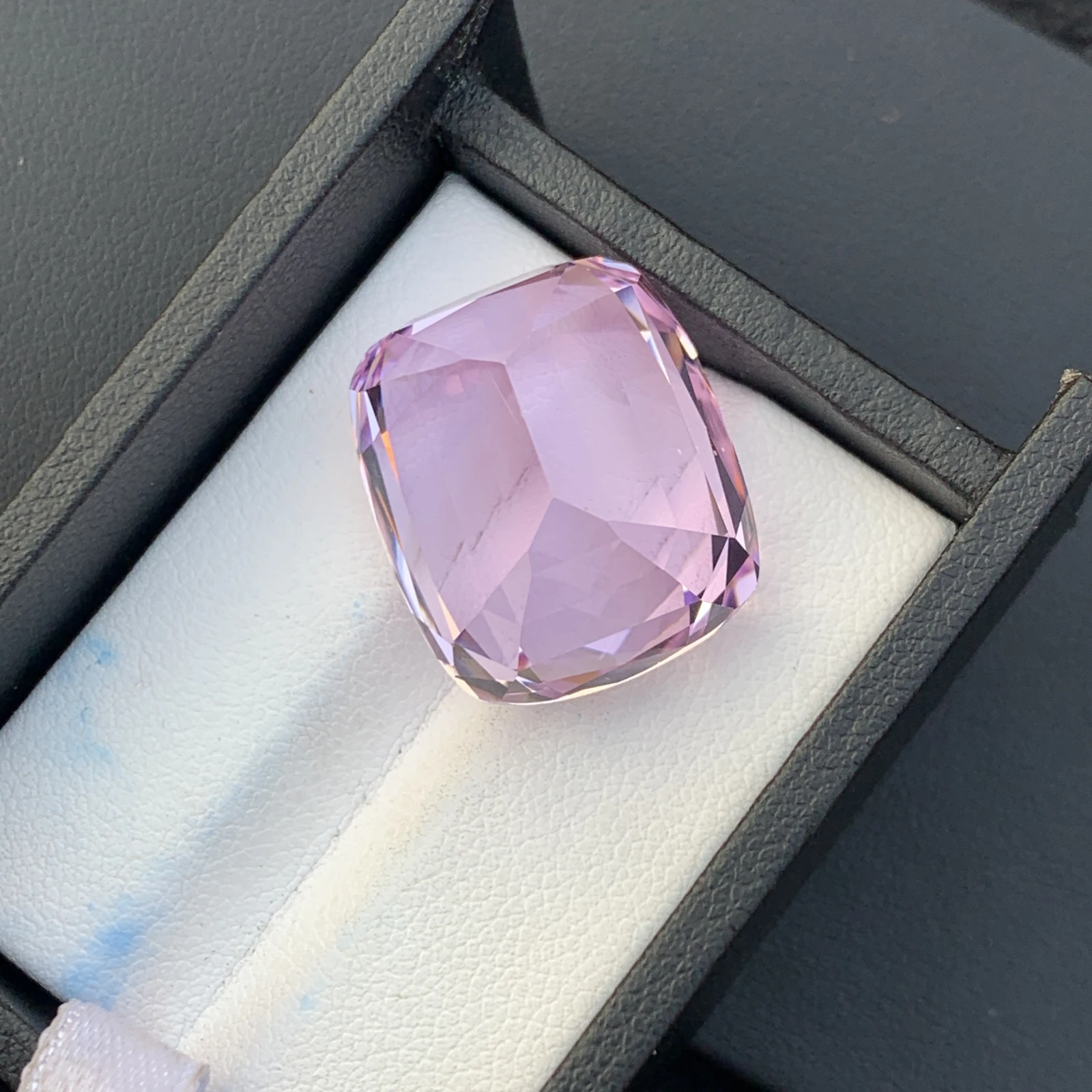 41.85 ct Natural Pink Kunzitw Cushion Shape Loose Gemstone from Afghanistan