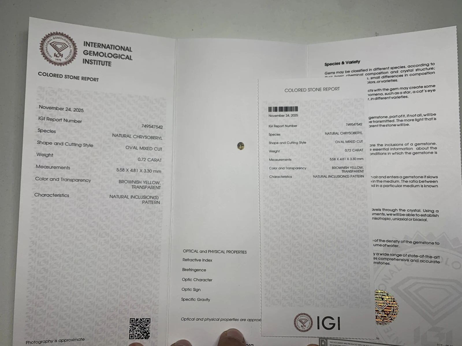 IGI Certified 0.72ct Natural Brownish Yellow Chrysoberyl Oval Shape Loose Gemstone