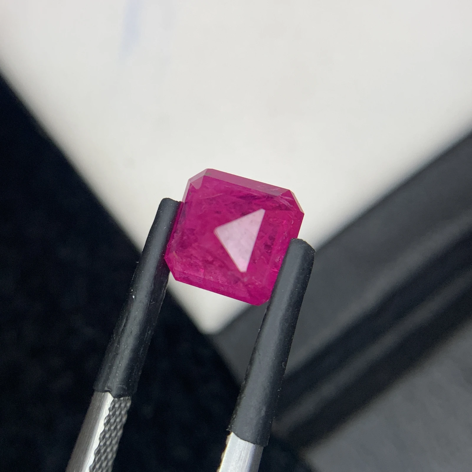 Natural Ruby 3.01 Carat Square Emerald Cut IGI Certified Loose Gemstone For Jewelry