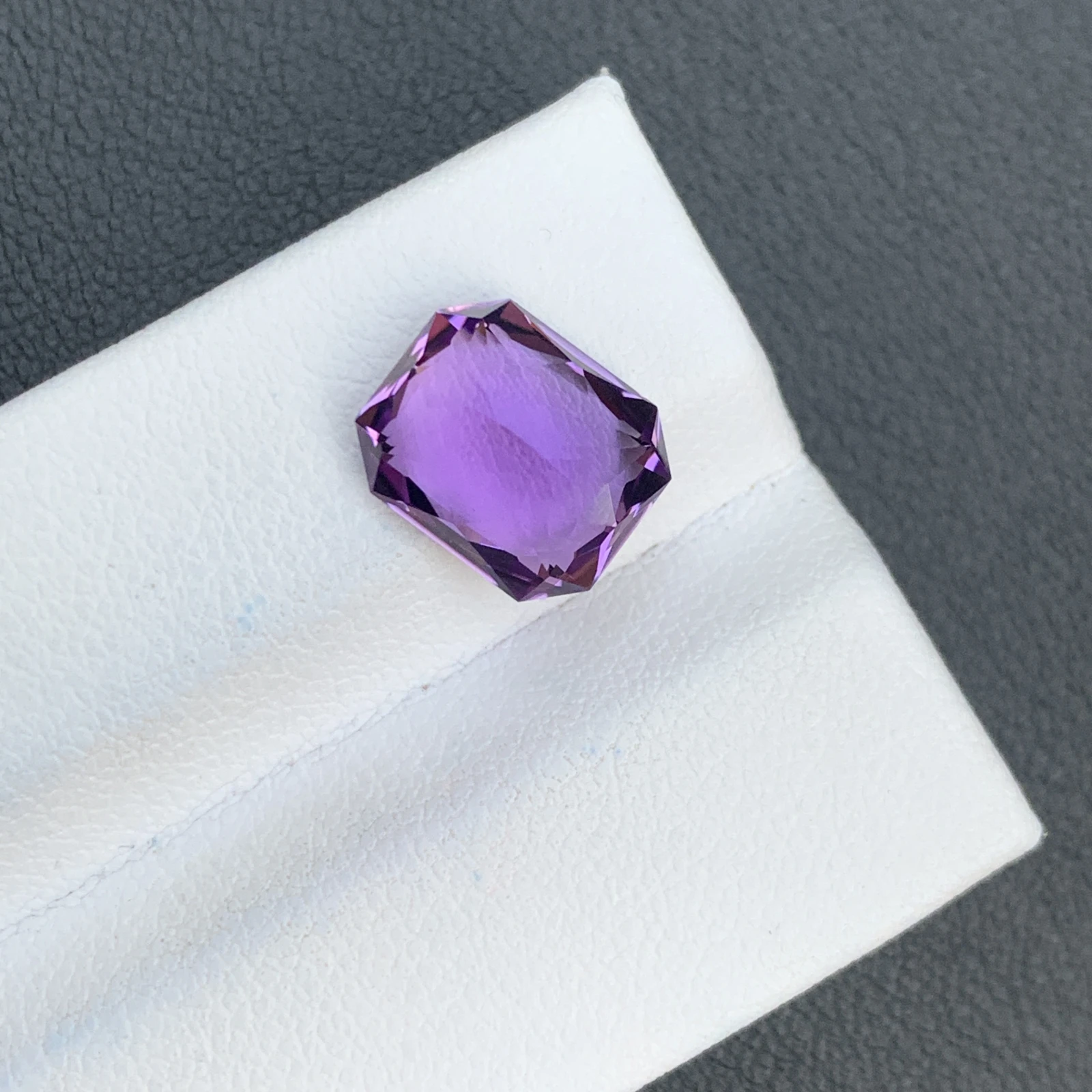 3.78 ct Natural Purple Amethyst Octagon Shape Loose Gemstone