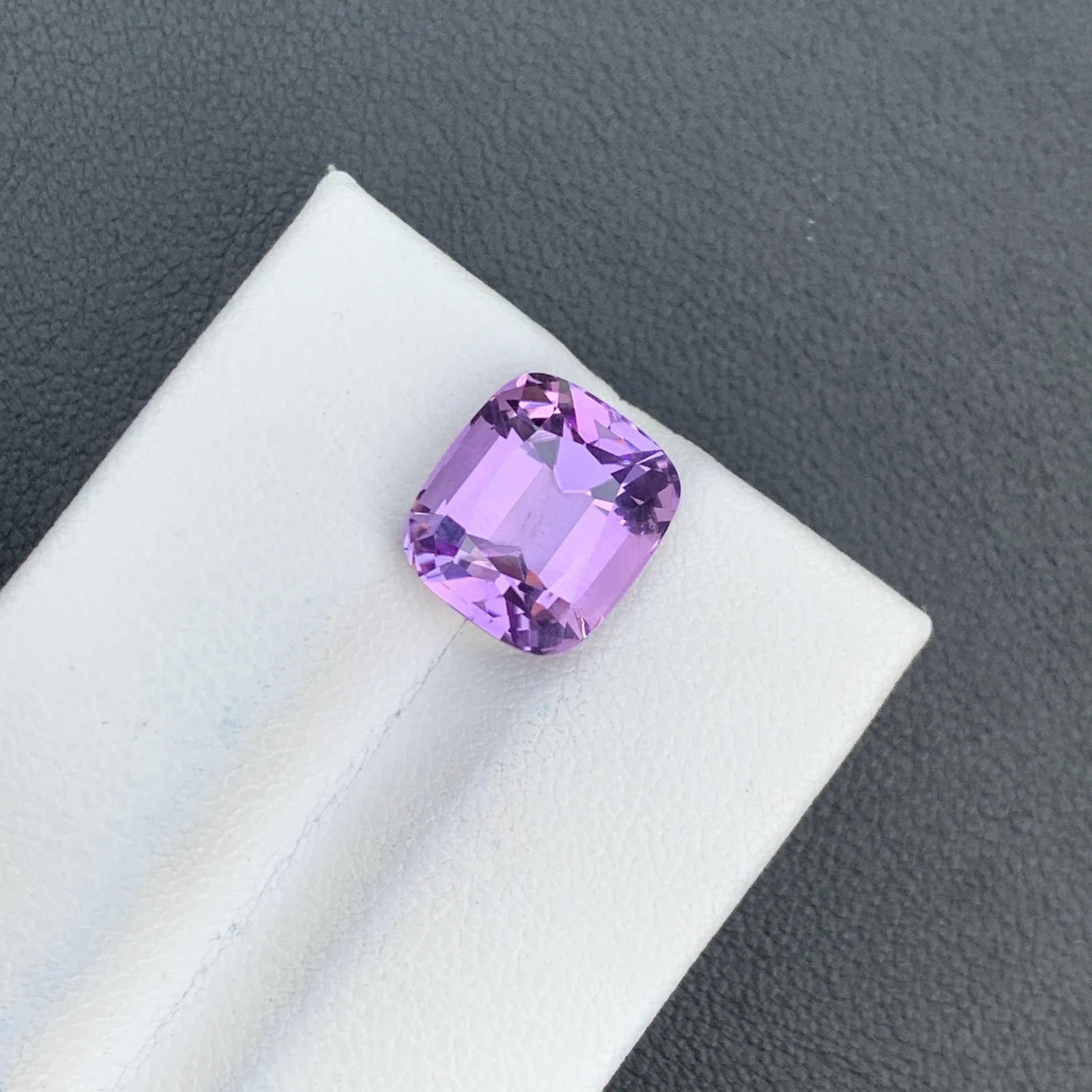 5.64 ct Natural Purple Amethyst Cushion Shape Loose Gemstone