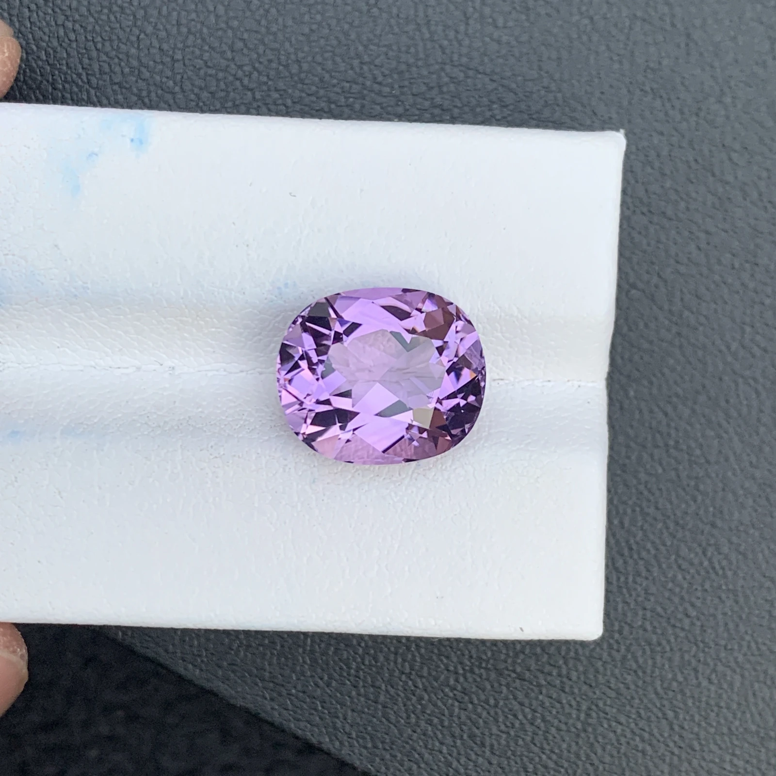 7.45 ct Natural Purple Amethyst Oval Shape Loose Gemstone