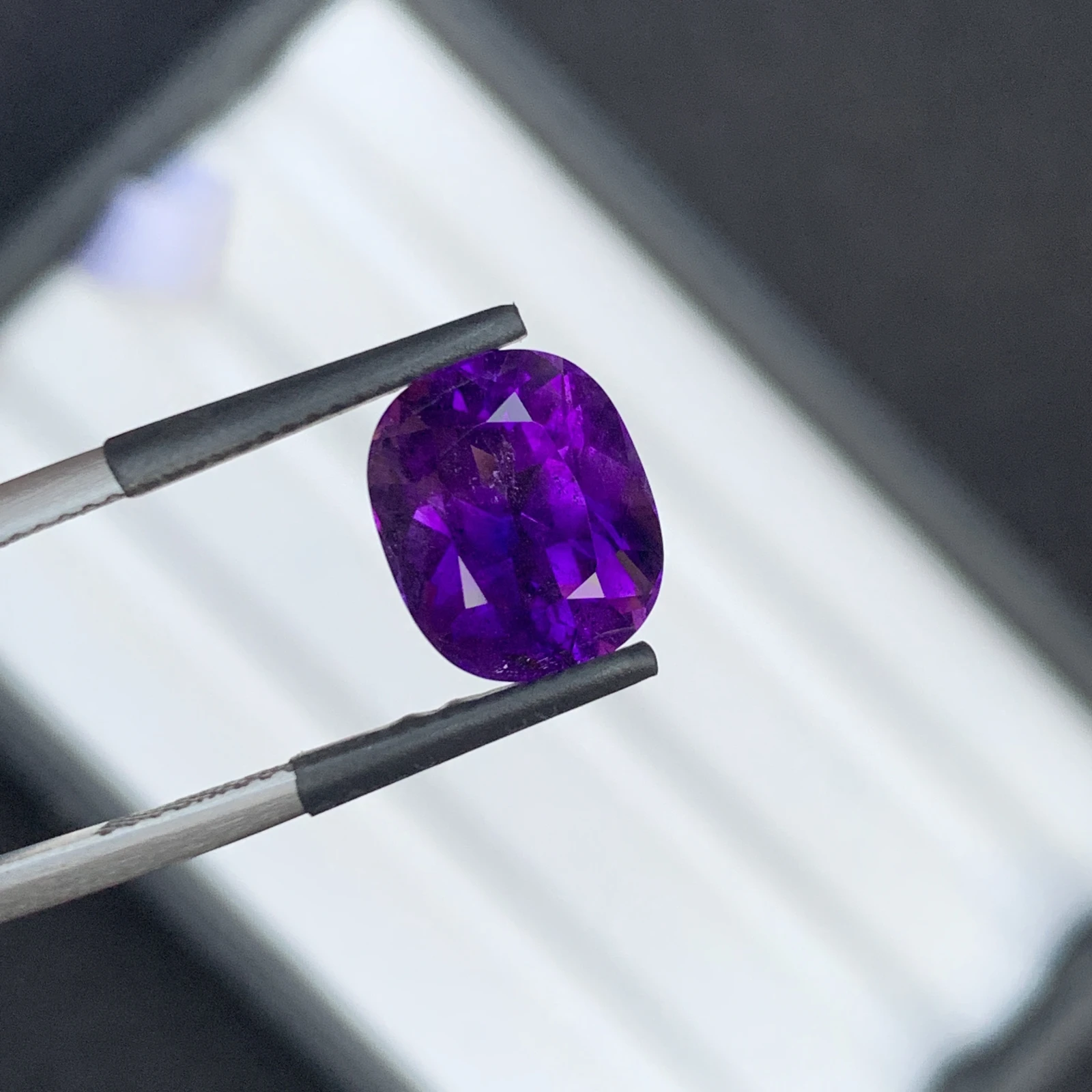 5.35 ct Natural Purple Amethyst Cushion Shape Loose Gemstone