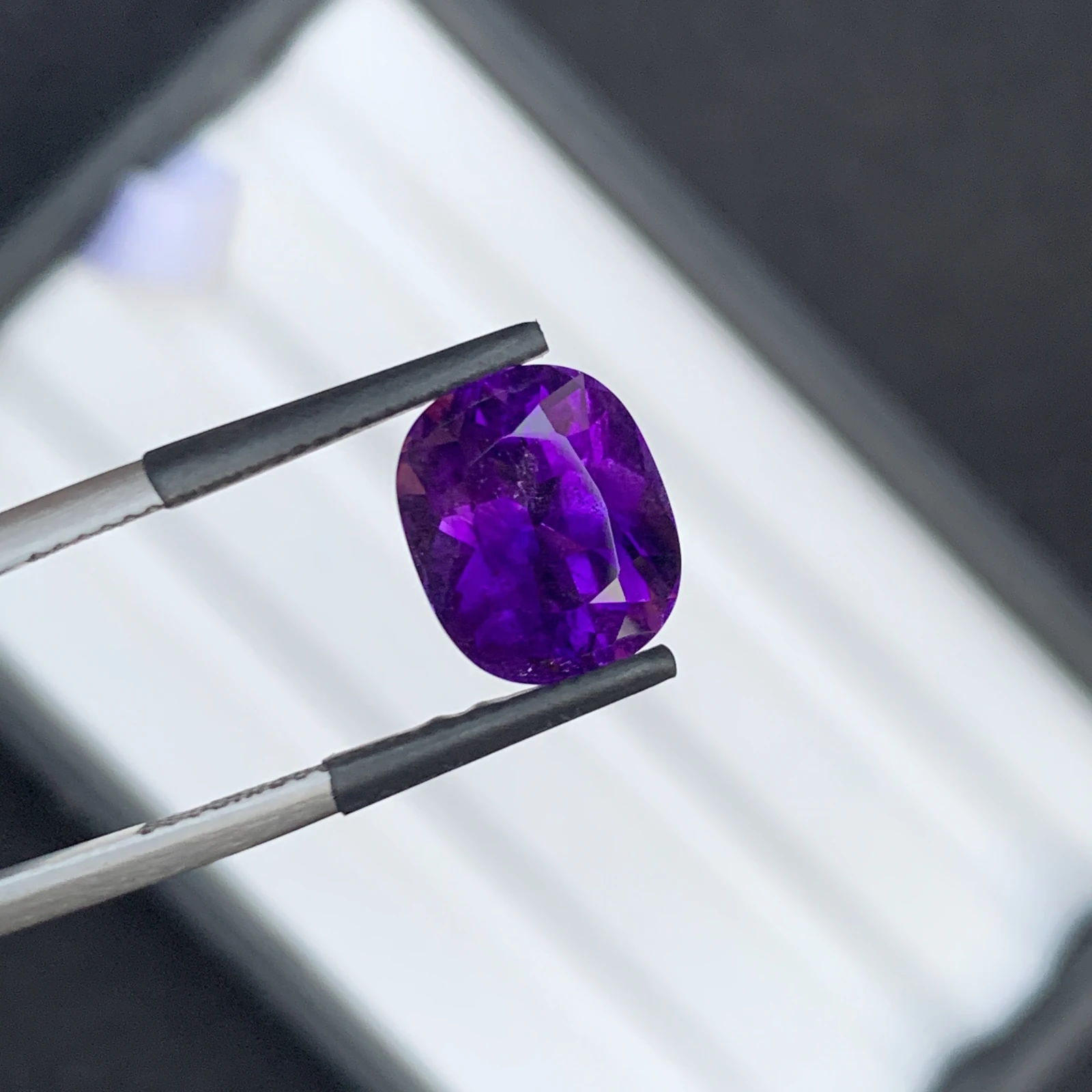 5.35 ct Natural Purple Amethyst Cushion Shape Loose Gemstone