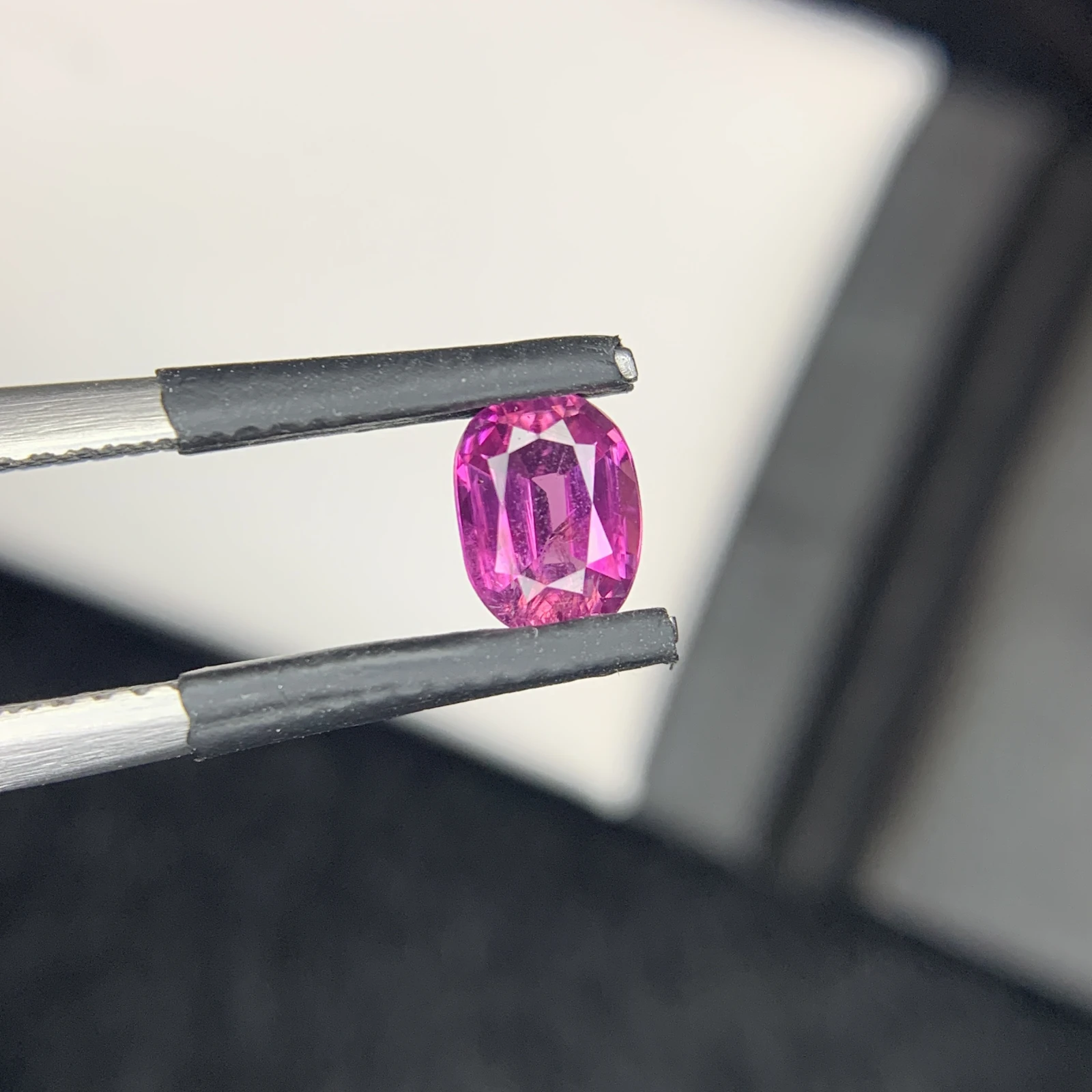 0.76 carat Natural Pink Kashmir Sapphire Cushion Shape Loose Gemstone from Pakistan