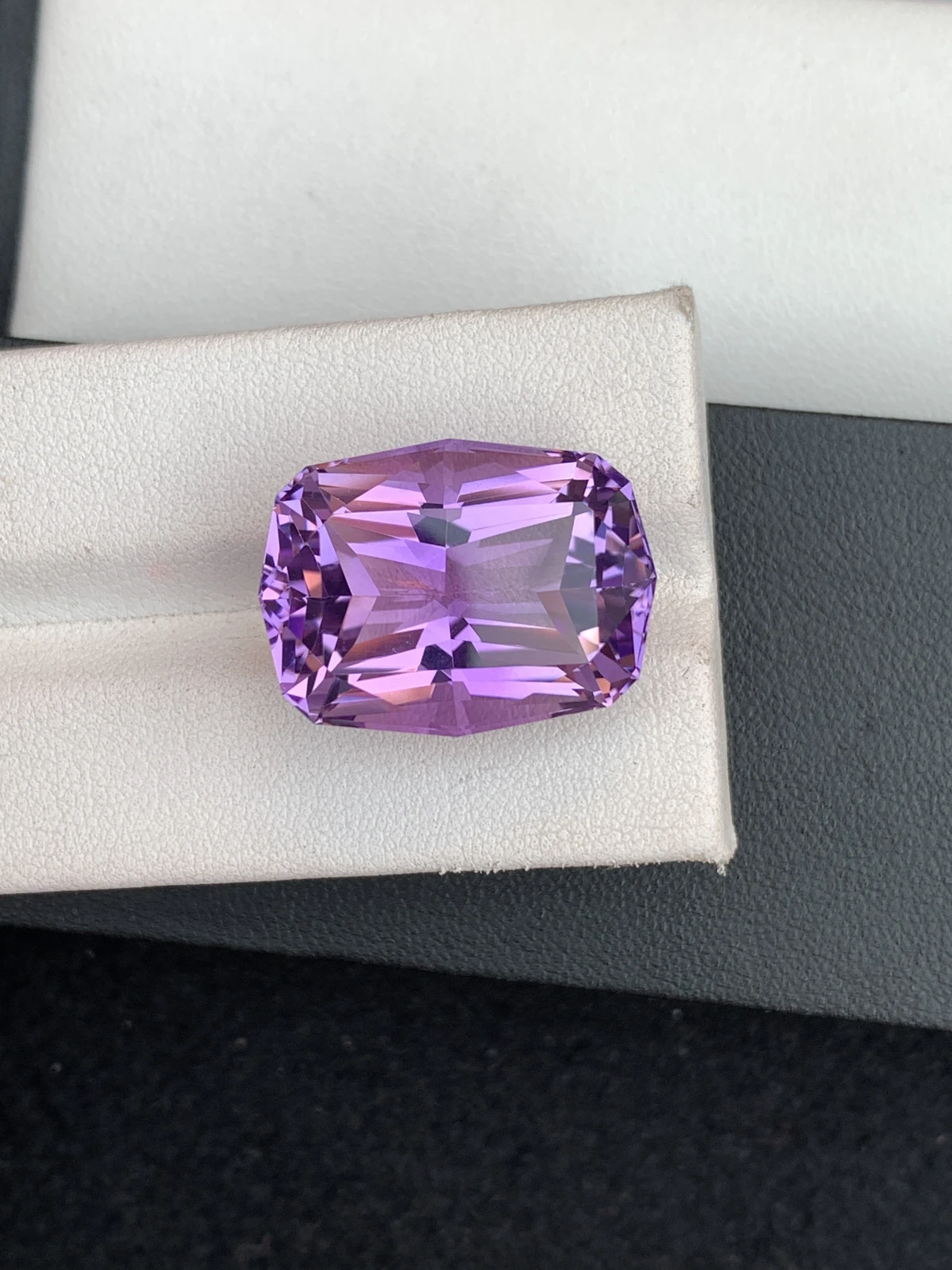 ICA GemLab Certified Natural 30.37 ct Natural Purple Amethyst Fancy Shape Loose Gemstone