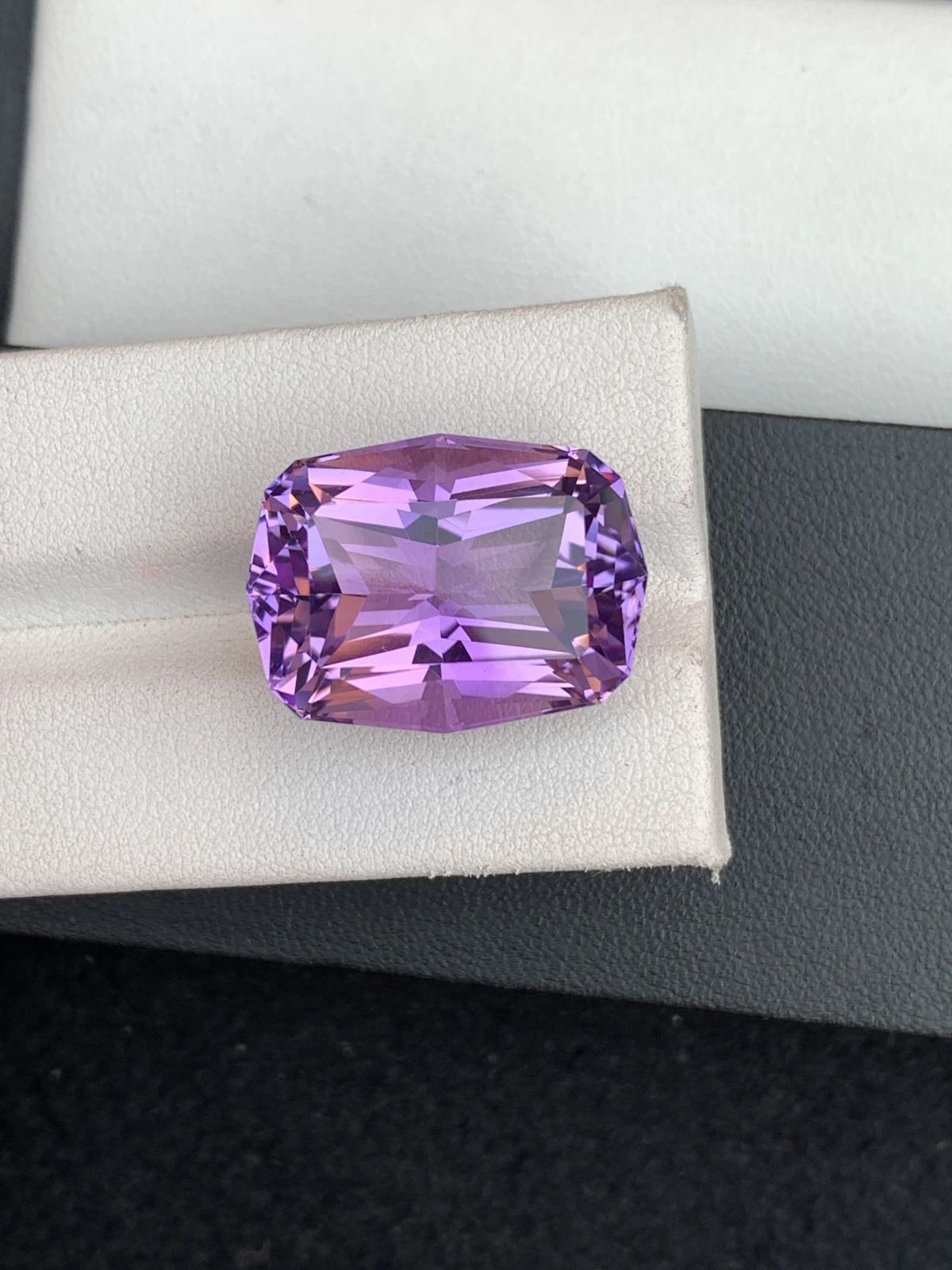 ICA GemLab Certified Natural 30.37 ct Natural Purple Amethyst Fancy Shape Loose Gemstone