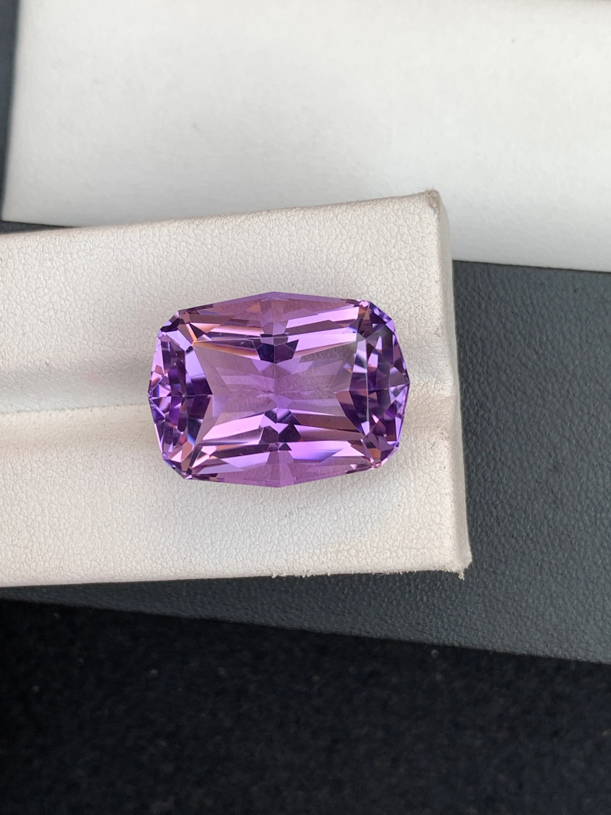 ICA GemLab Certified Natural 30.37 ct Natural Purple Amethyst Fancy Shape Loose Gemstone