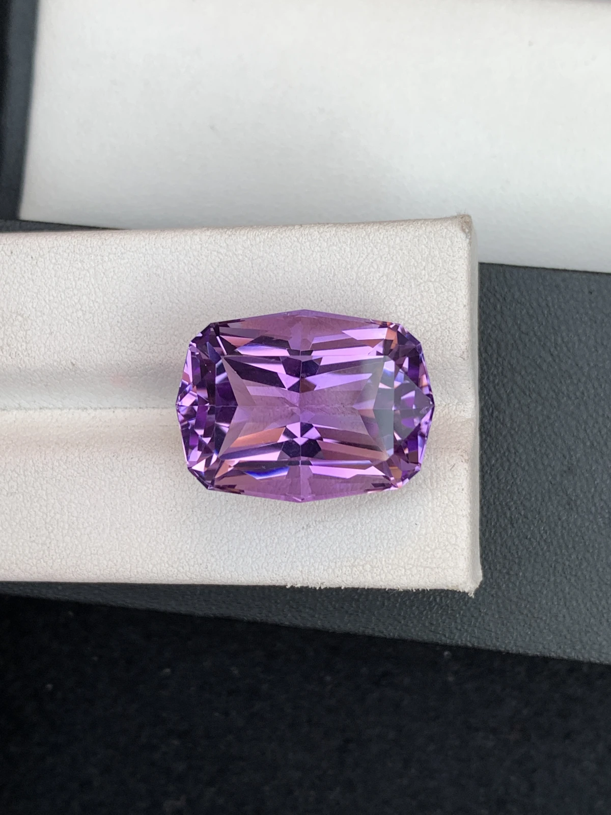 ICA GemLab Certified Natural 30.37 ct Natural Purple Amethyst Fancy Shape Loose Gemstone