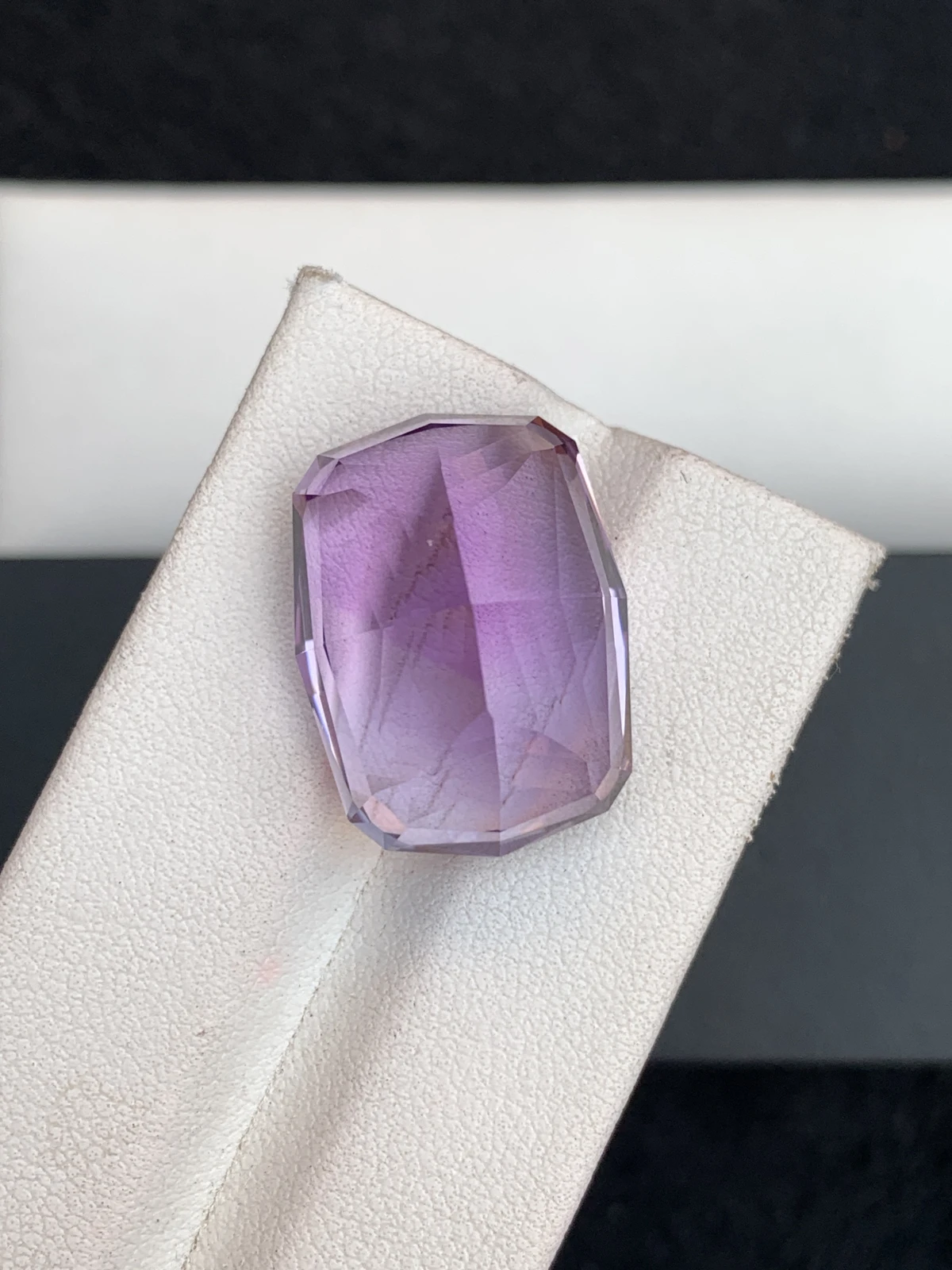 ICA GemLab Certified Natural 30.37 ct Natural Purple Amethyst Fancy Shape Loose Gemstone