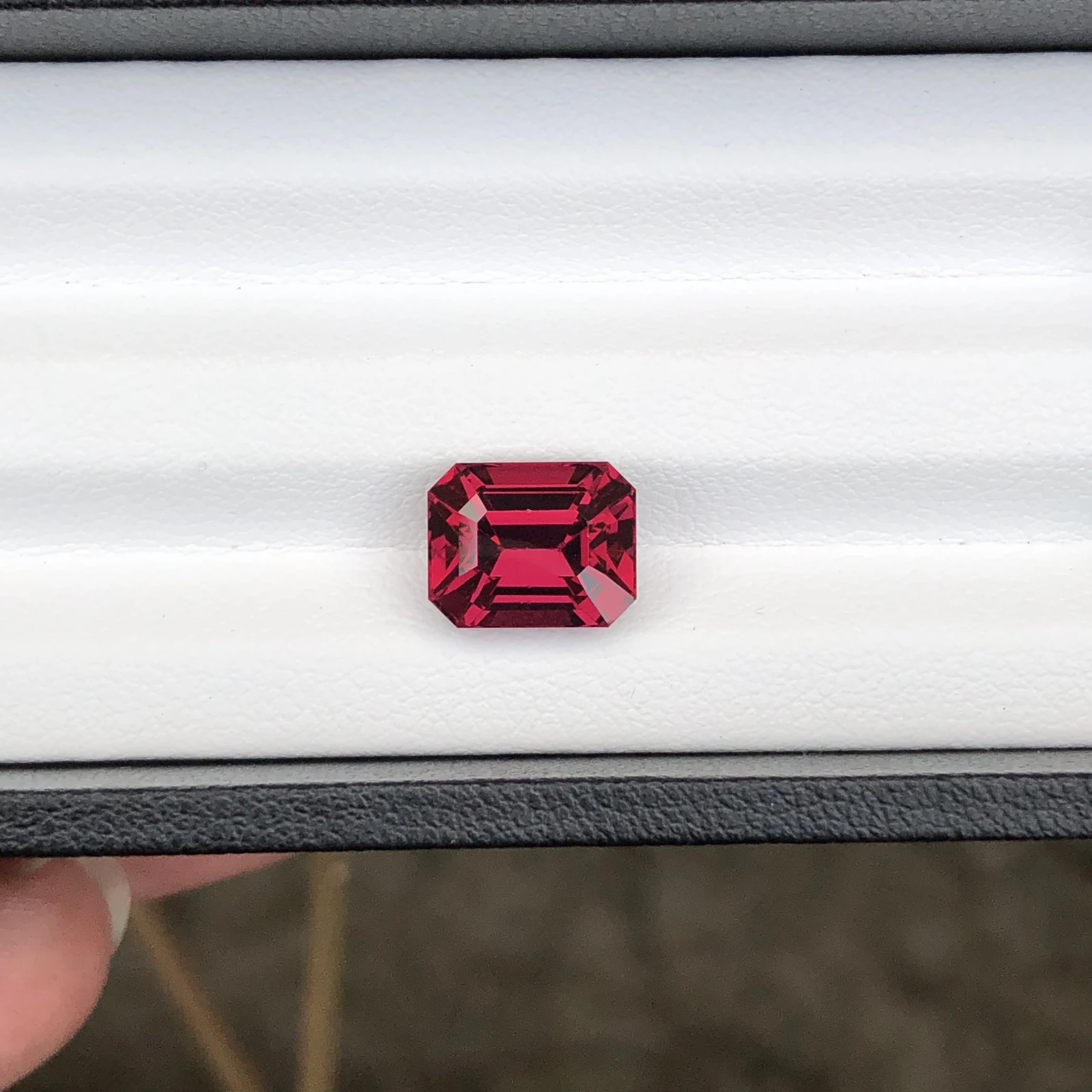 5.40 ct Natural Rhodolite Garnet Octagon Shape Loose Gemstone