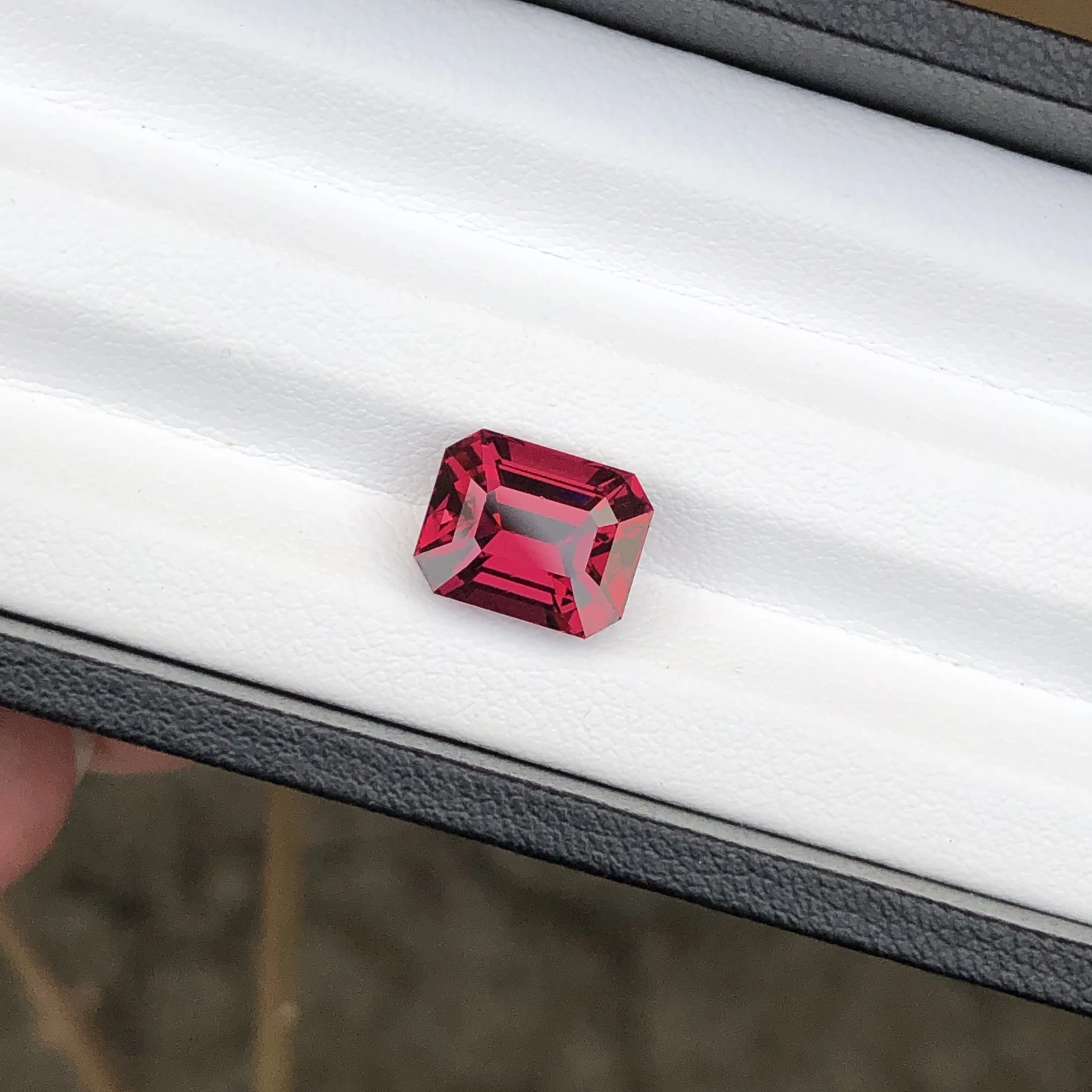 5.40 ct Natural Rhodolite Garnet Octagon Shape Loose Gemstone